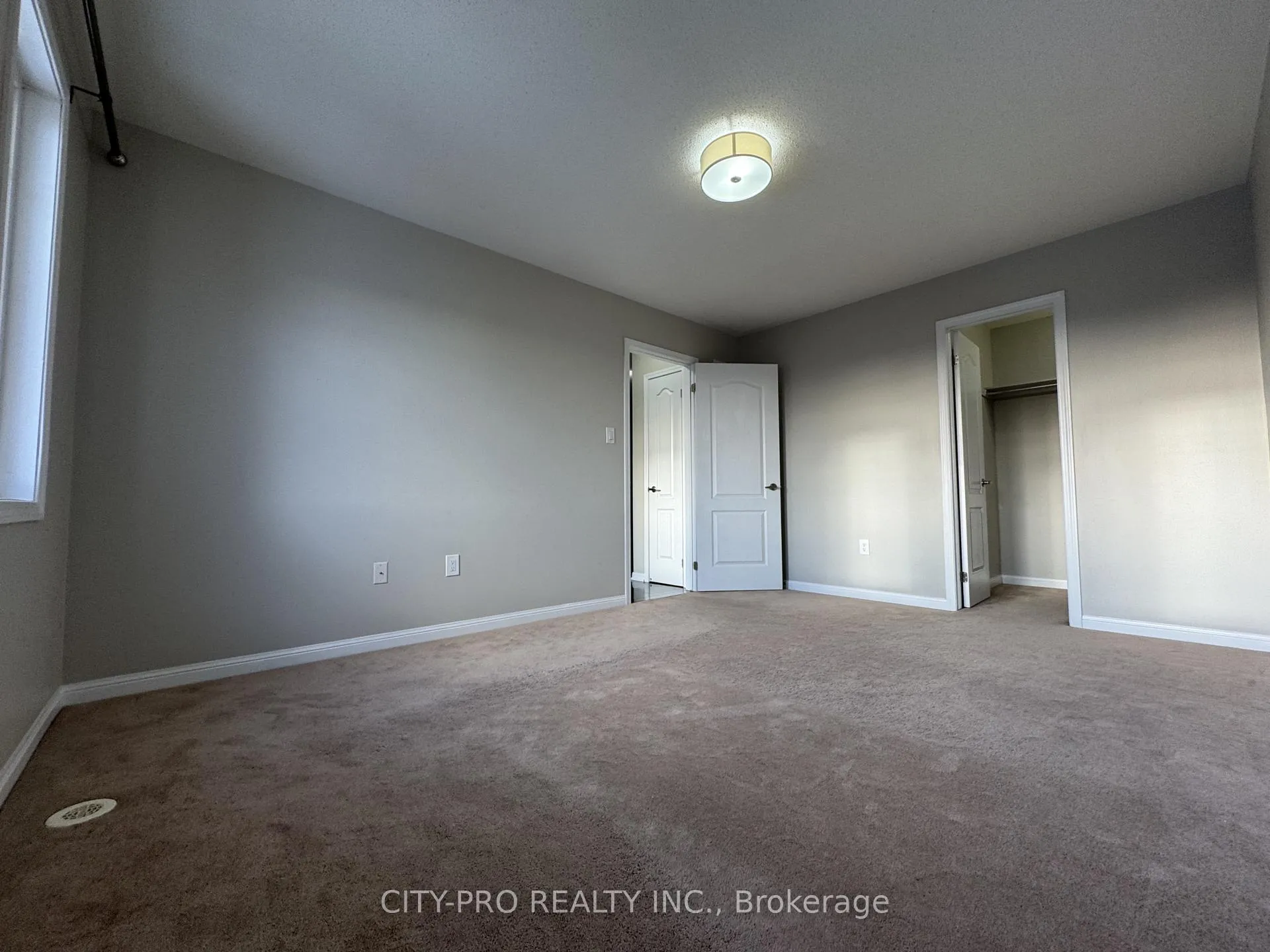 Photo 24 of 1037 Haxton Heights, Milton, Willmott — HOMEH