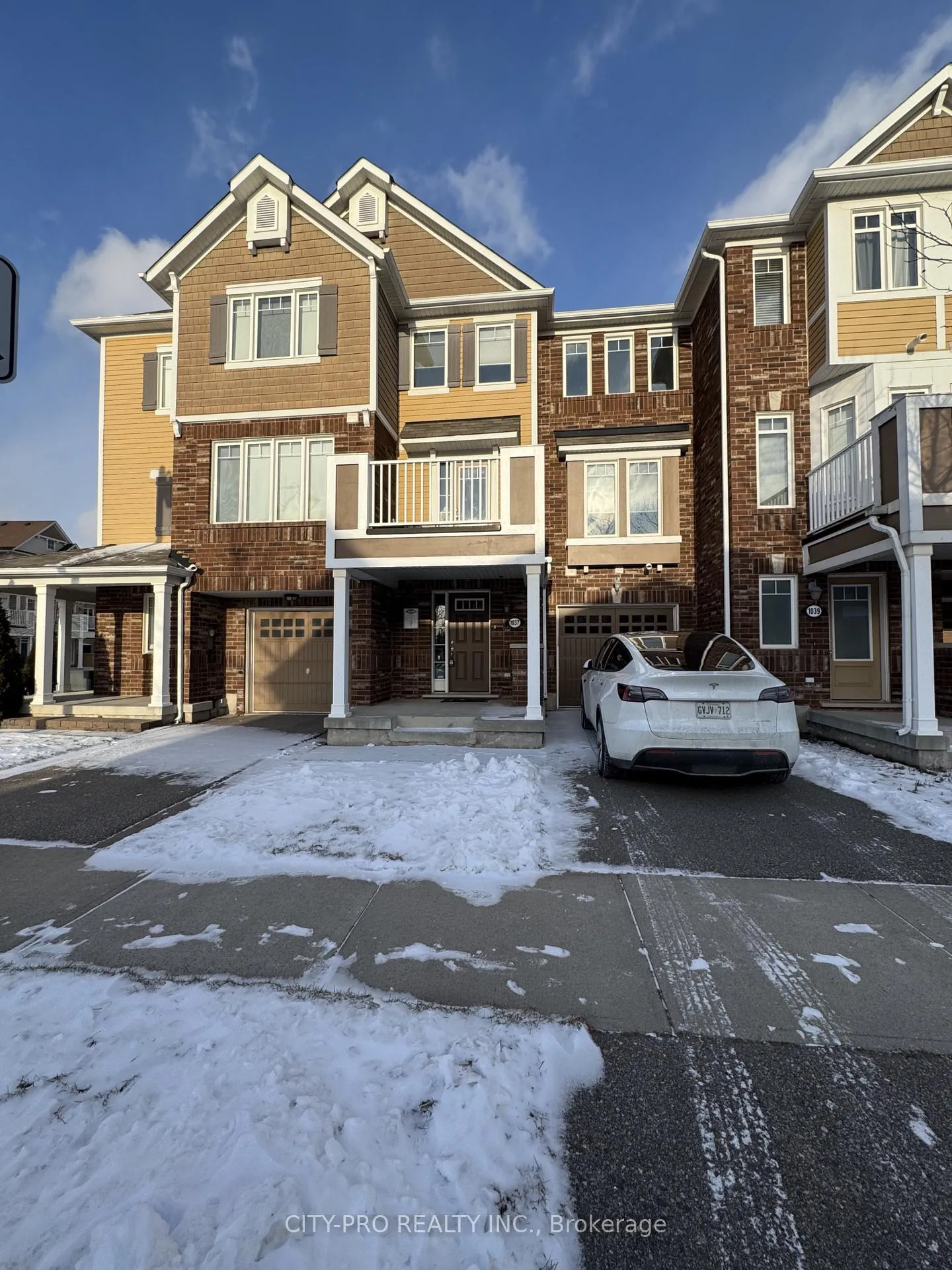 Photo 32 of 1037 Haxton Heights, Milton, Willmott — HOMEH