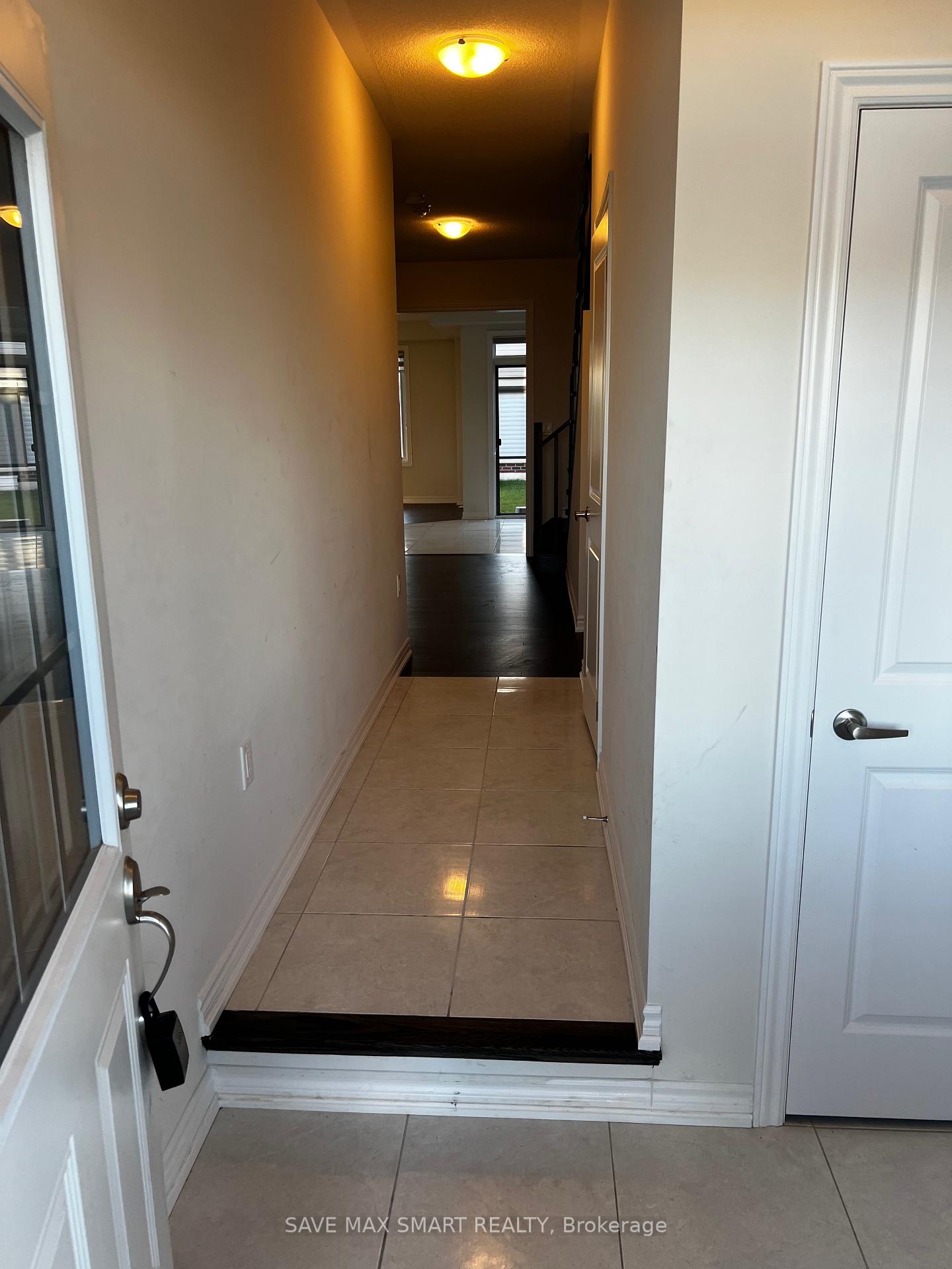 Photo 16 of 211 Terry Fox Drive, Barrie, Rural Barrie Southeast — HOMEH