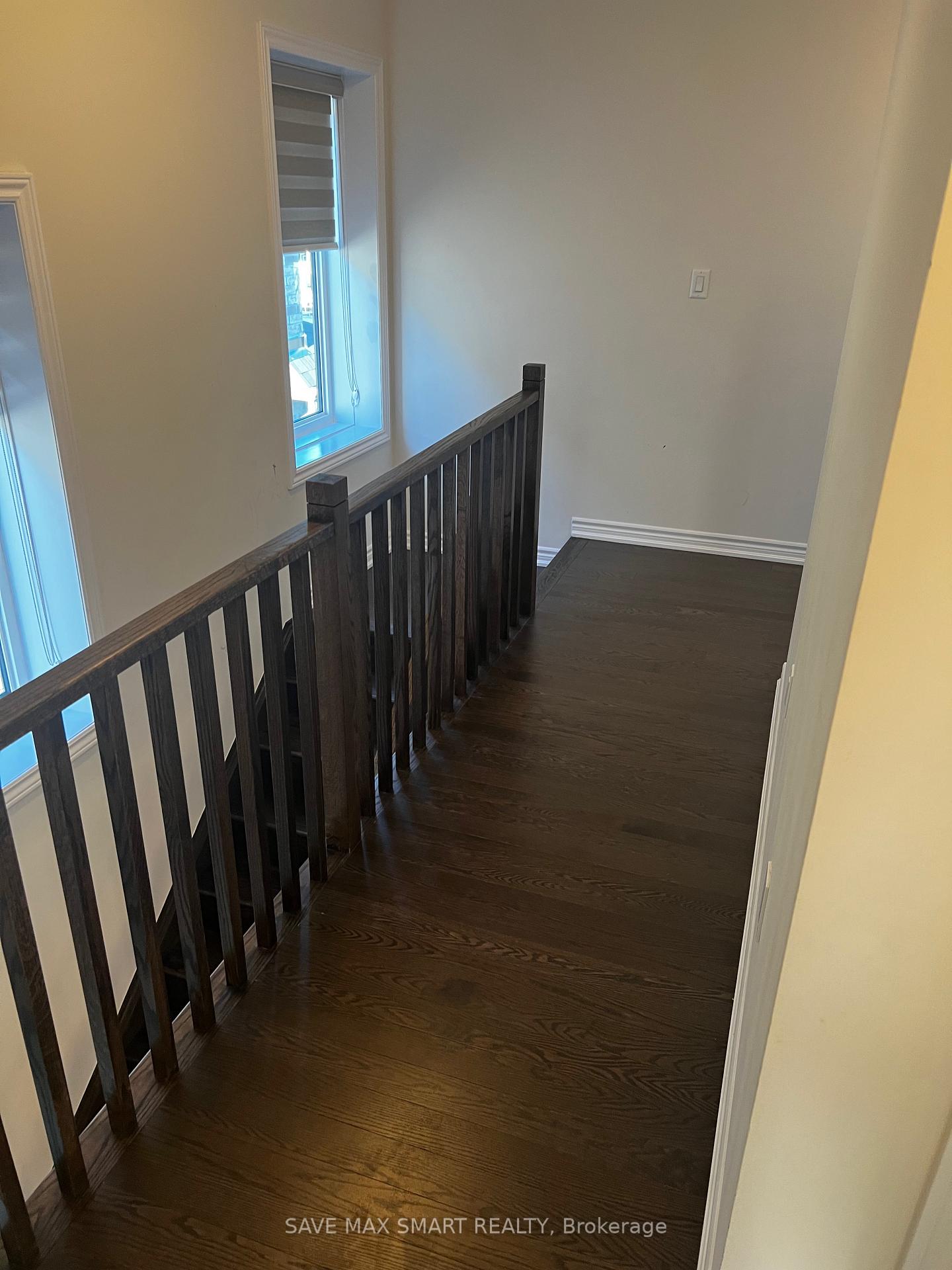 Photo 10 of 211 Terry Fox Drive, Barrie, Rural Barrie Southeast — HOMEH