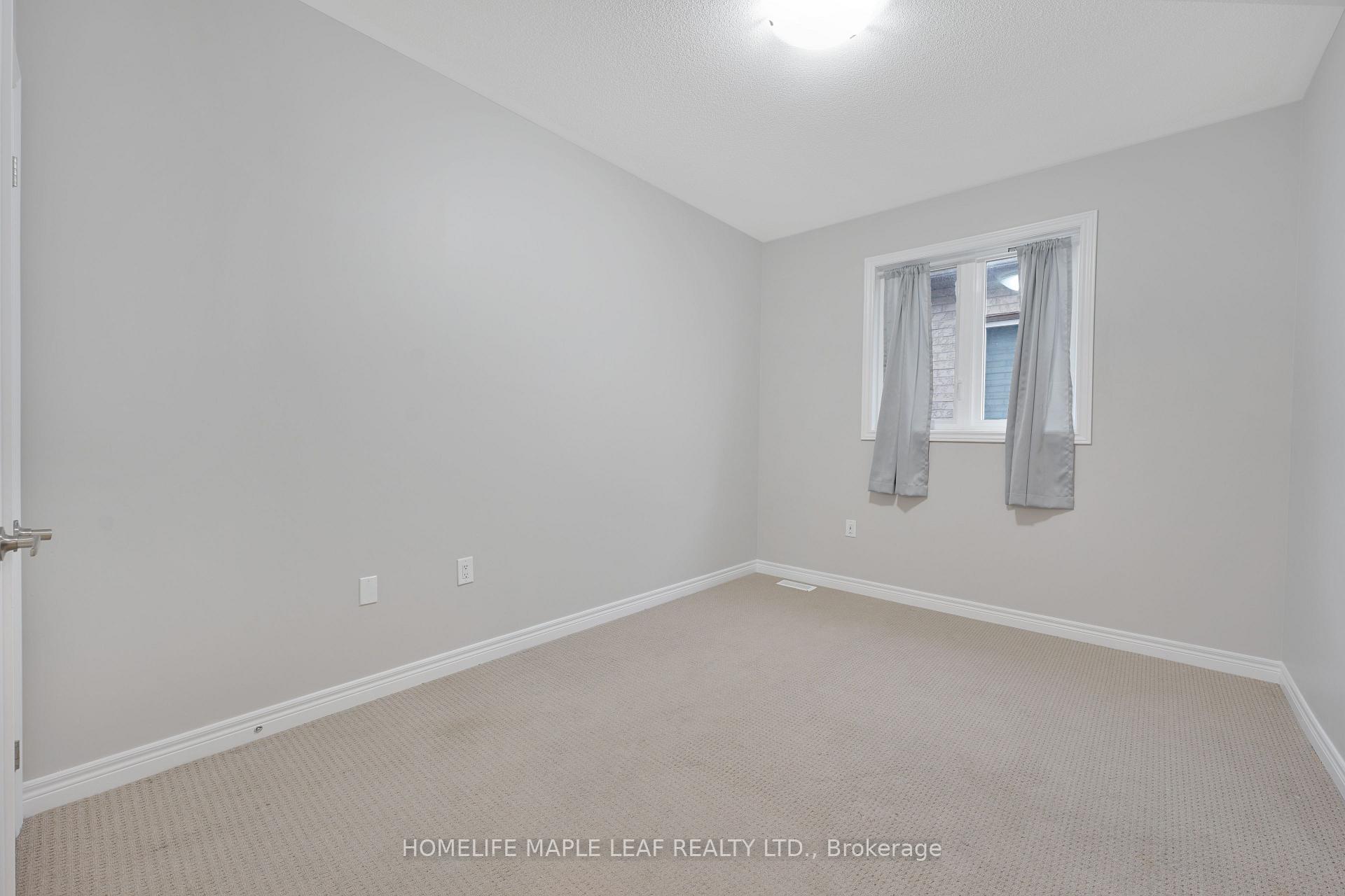 Photo 25 of 70 Hashmi Place, Brampton, Credit Valley — HOMEH