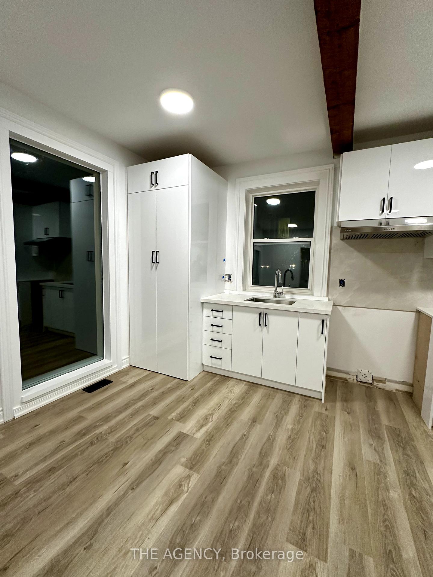 Photo 2 of Unit A, 13075 Highway 27, King, Nobleton — HOMEH