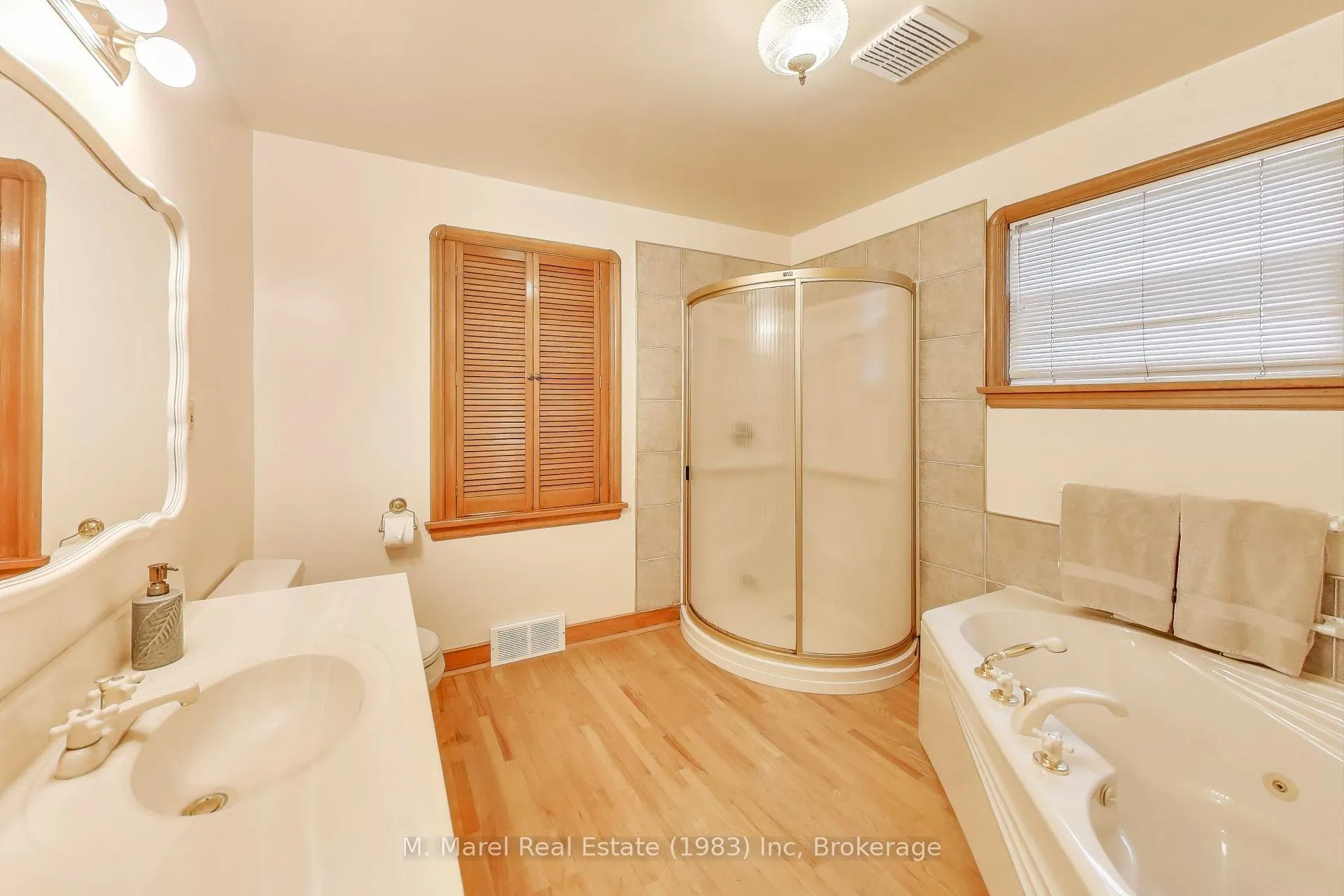Photo 17 of 9 Avalon Avenue, Hamilton, Stoney Creek — HOMEH