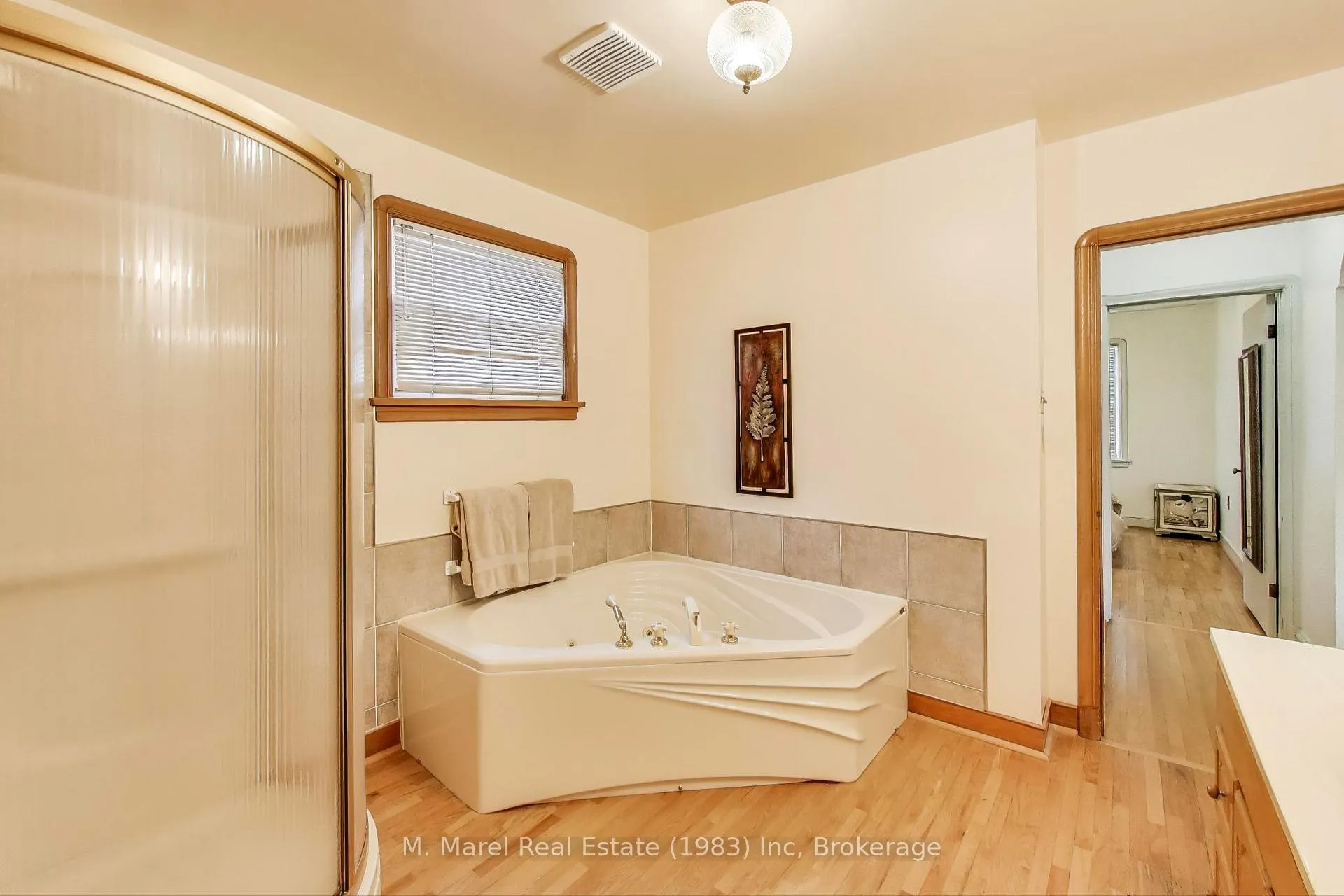 Photo 18 of 9 Avalon Avenue, Hamilton, Stoney Creek — HOMEH
