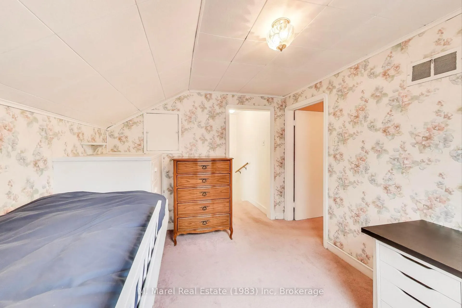 Photo 20 of 9 Avalon Avenue, Hamilton, Stoney Creek — HOMEH