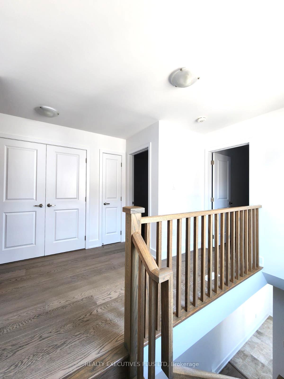 Photo 12 of 53 Gateway Drive, Barrie, Rural Barrie Southeast — HOMEH