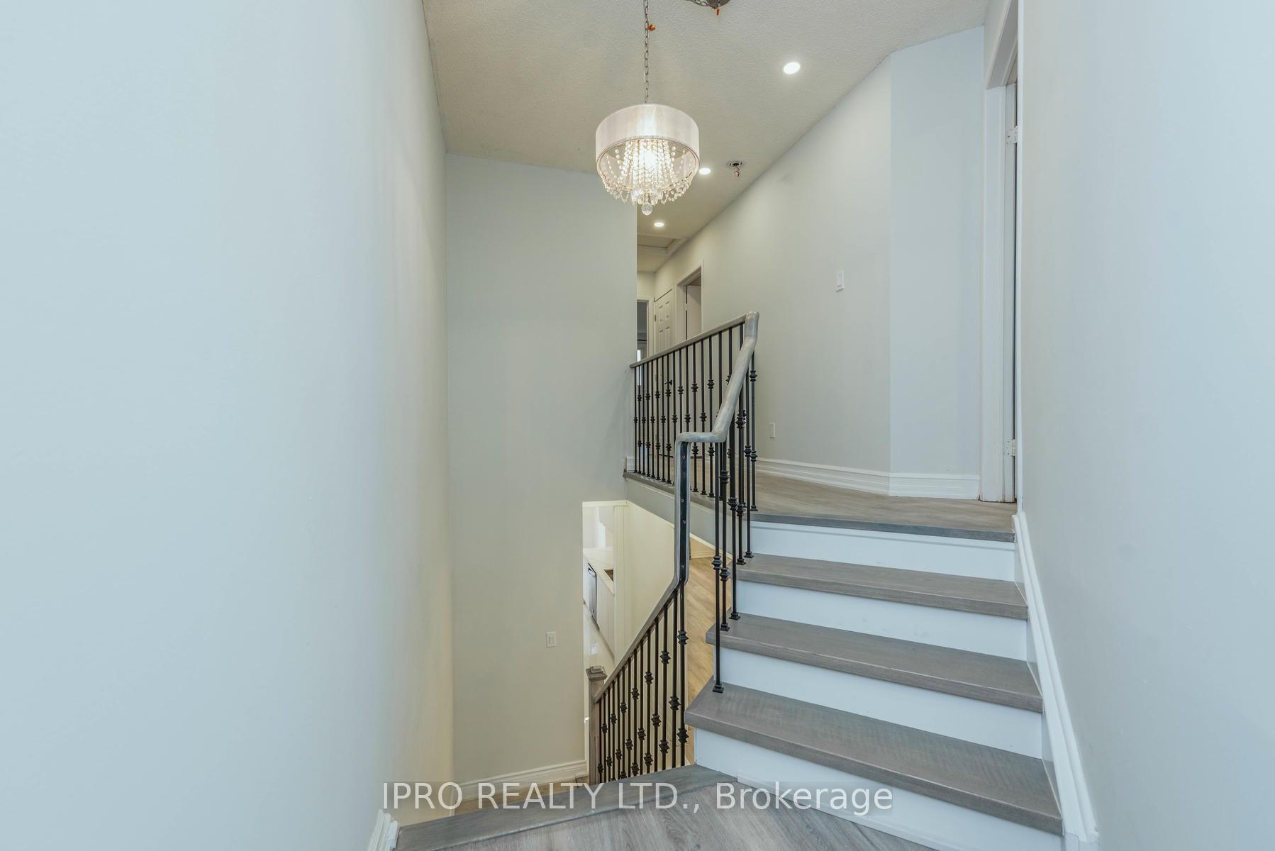 Photo 15 of 1666 McBrady Crescent, Pickering, Brock Ridge — HOMEH