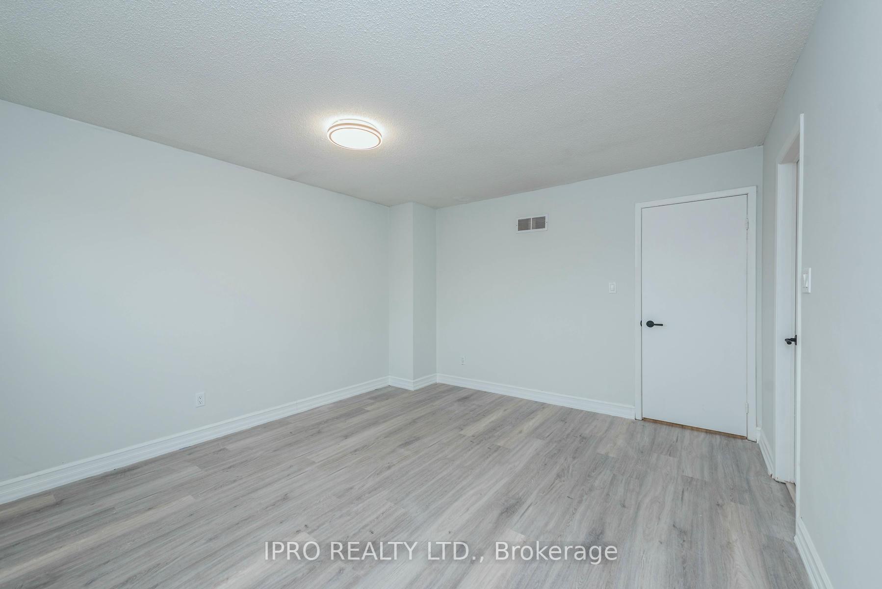 Photo 12 of 1666 McBrady Crescent, Pickering, Brock Ridge — HOMEH