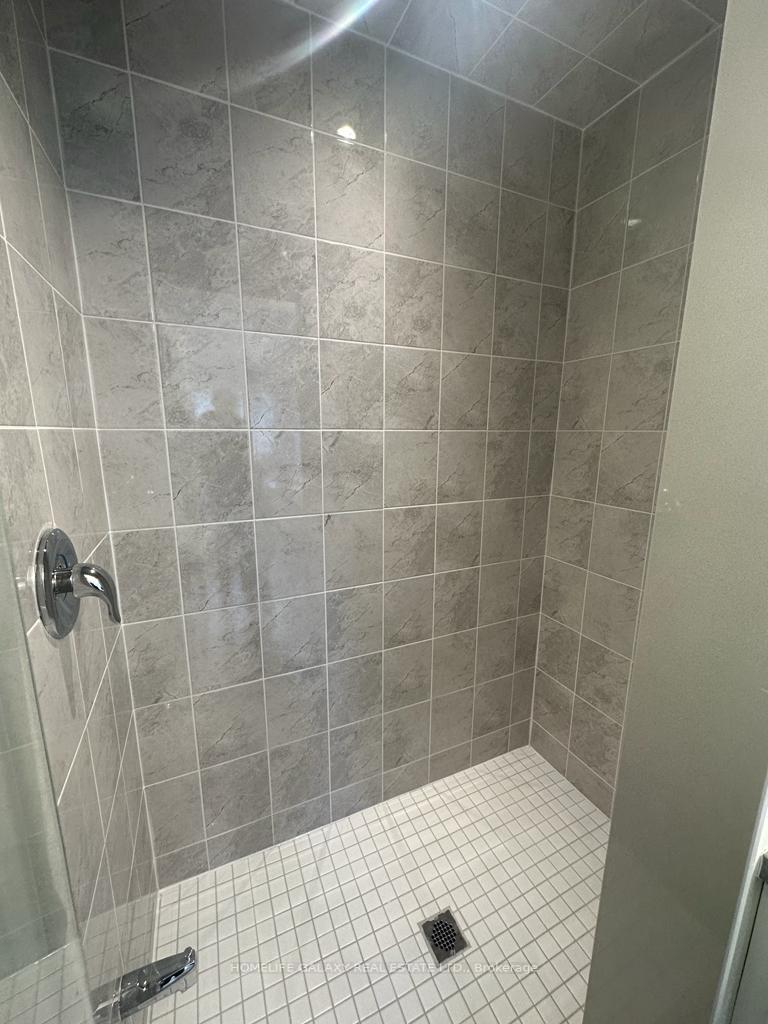 Photo 5 of 28 Phillipsen Way, Markham, Cedarwood — HOMEH