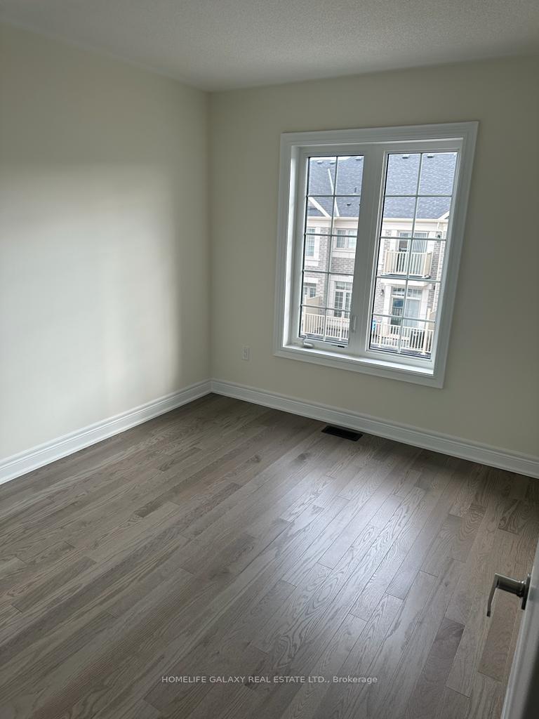 Photo 21 of 28 Phillipsen Way, Markham, Cedarwood — HOMEH