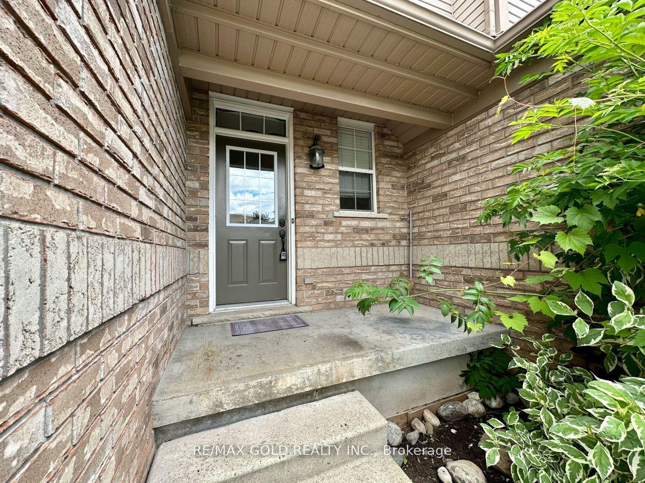 Photo 14 of 509 Mariner Drive, Waterloo — HOMEH