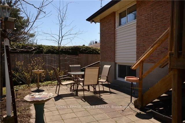 Photo 19 of 777 Ashley Court, Oshawa, Centennial — HOMEH