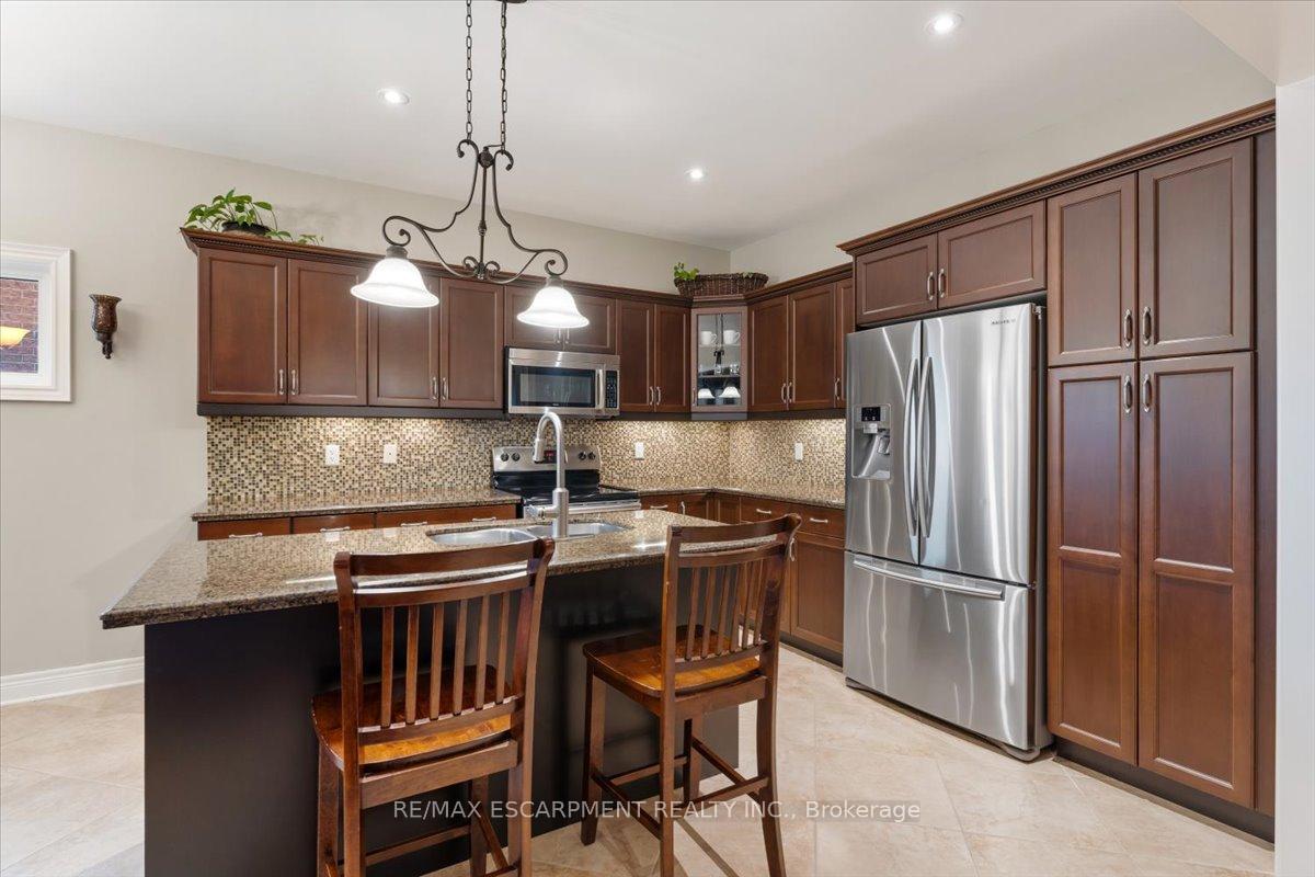Photo 7 of 38 Bell Avenue, Grimsby, Grimsby East — HOMEH