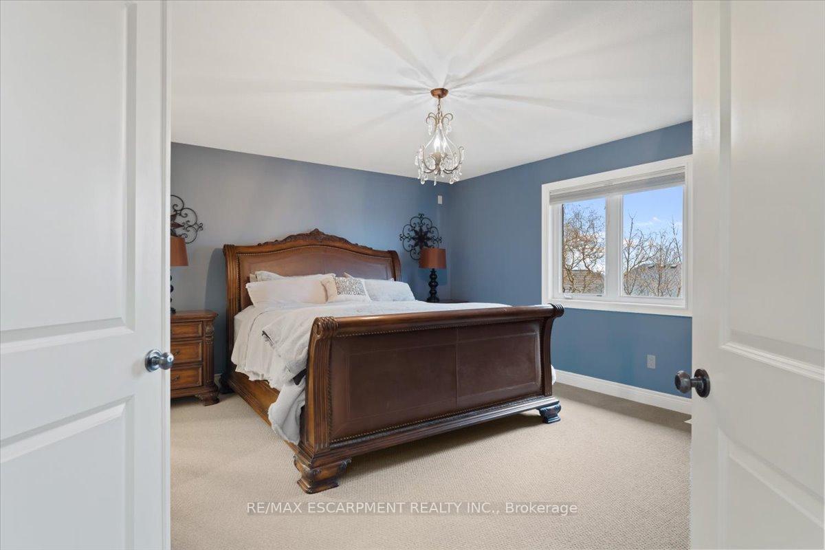 Photo 16 of 38 Bell Avenue, Grimsby, Grimsby East — HOMEH