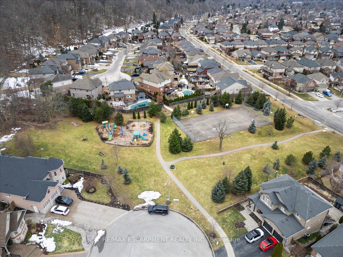 Photo 35 of 38 Bell Avenue, Grimsby, Grimsby East — HOMEH