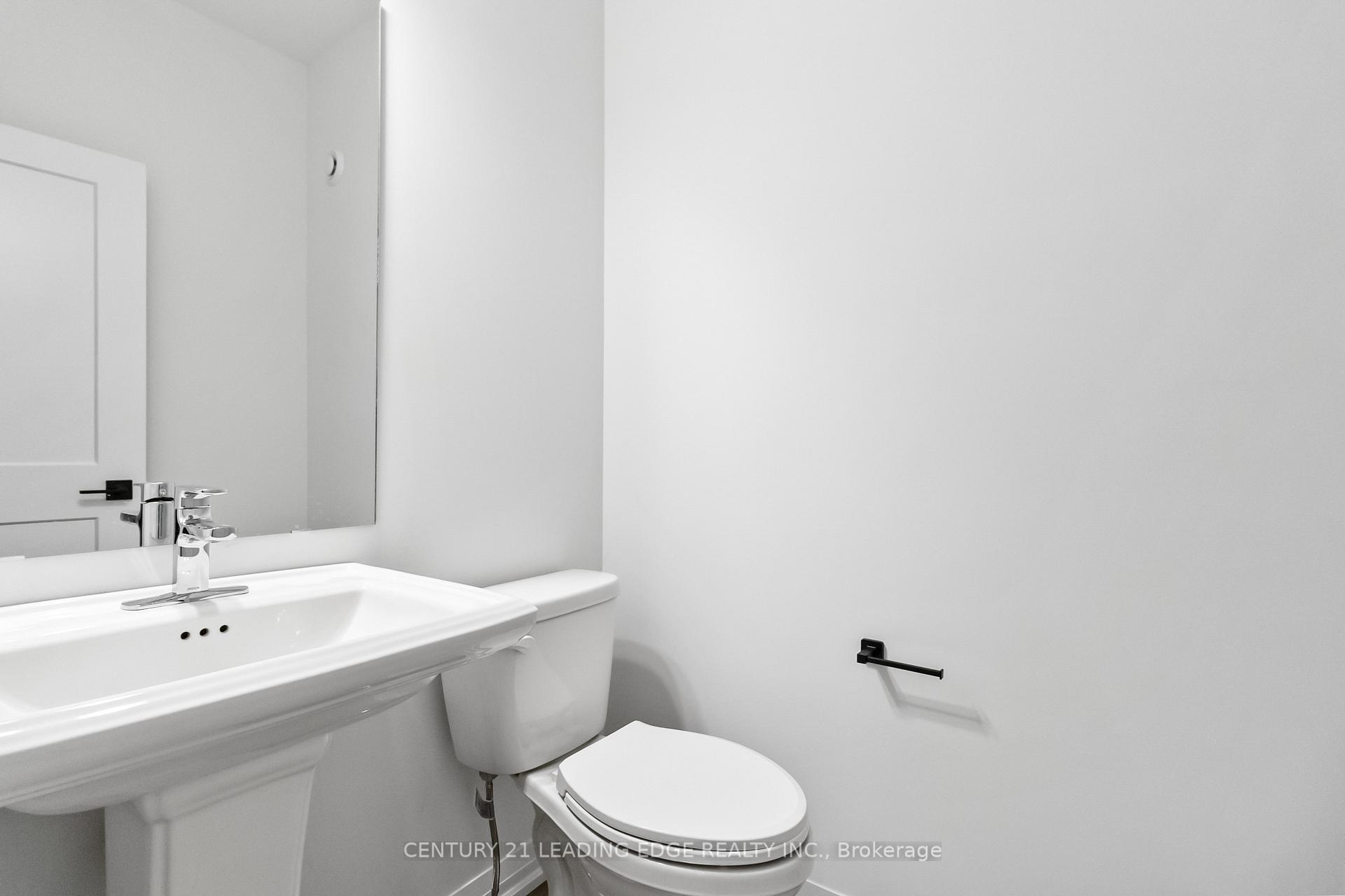 Photo 3 of Unit 43, 55 Tom Brown Drive, Brant, Paris — HOMEH