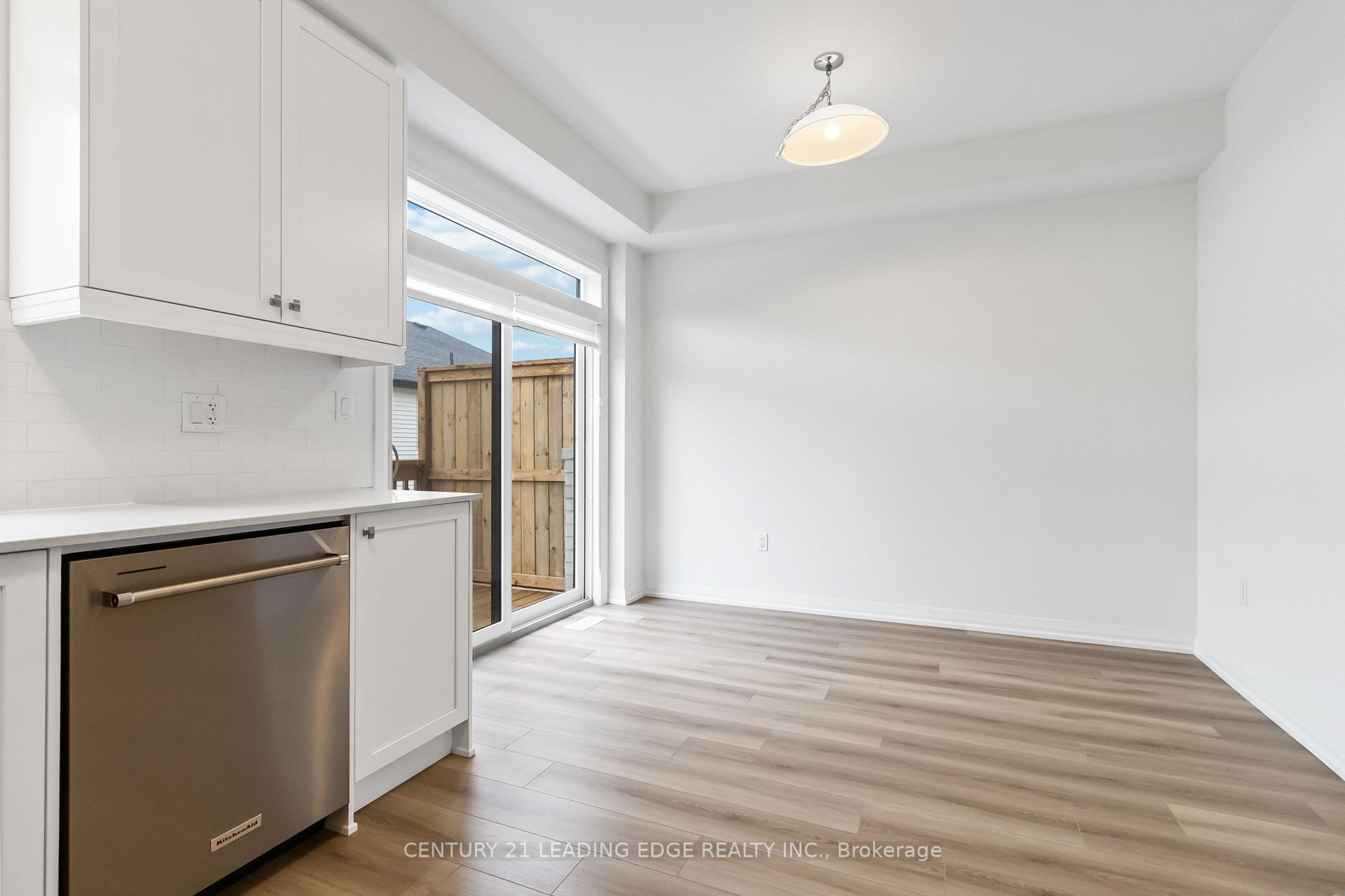 Photo 10 of Unit 43, 55 Tom Brown Drive, Brant, Paris — HOMEH