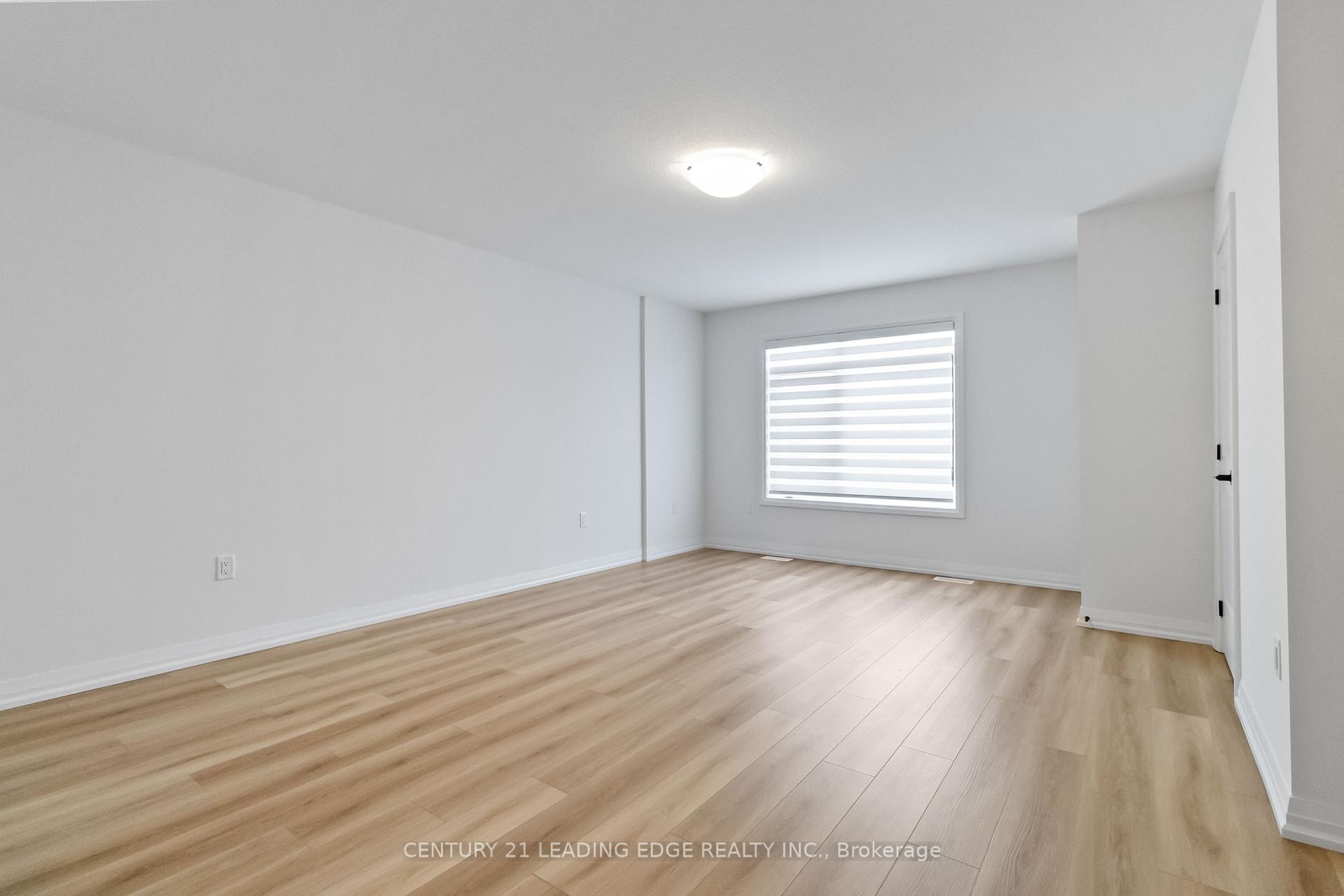 Photo 23 of Unit 43, 55 Tom Brown Drive, Brant, Paris — HOMEH