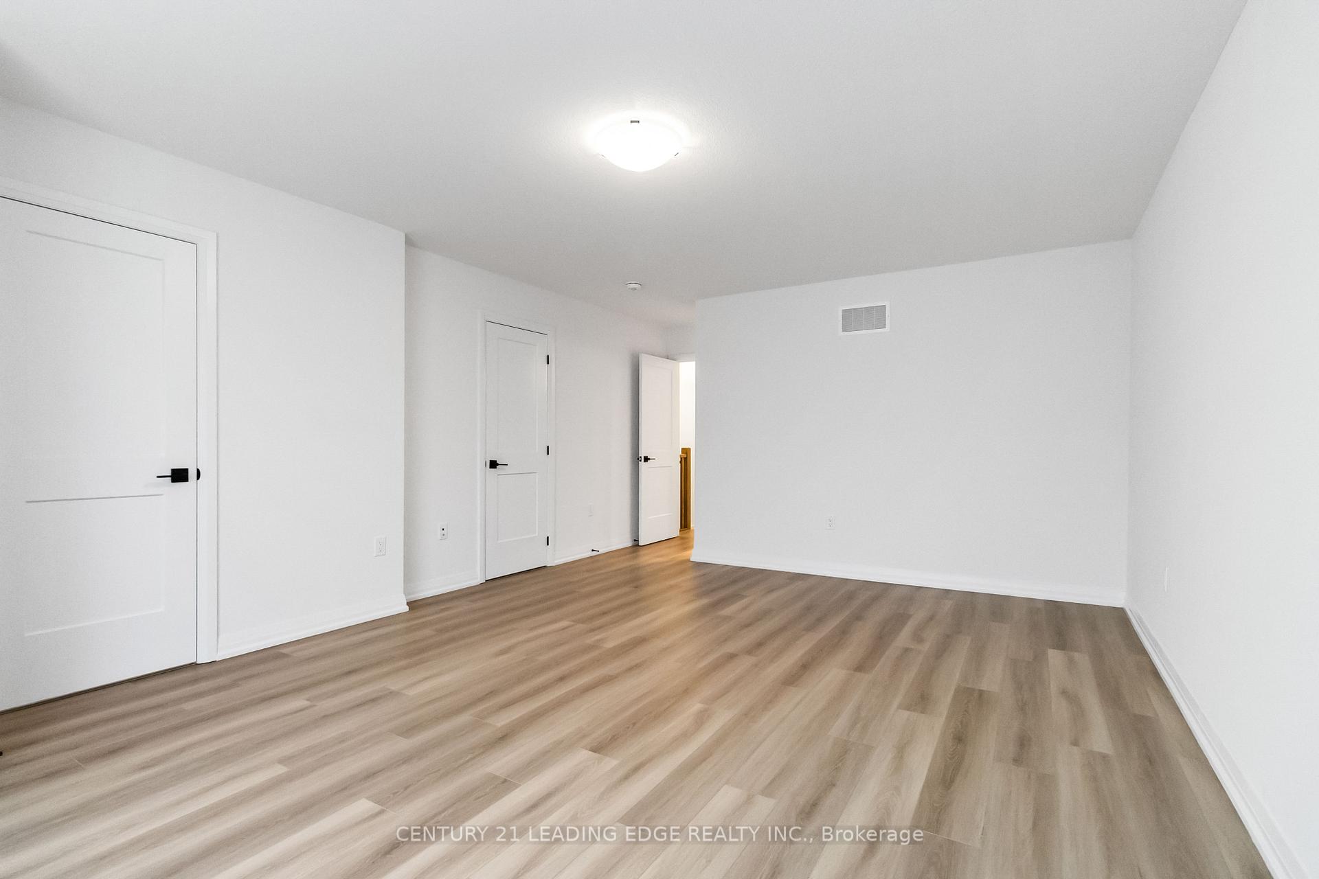 Photo 27 of Unit 43, 55 Tom Brown Drive, Brant, Paris — HOMEH