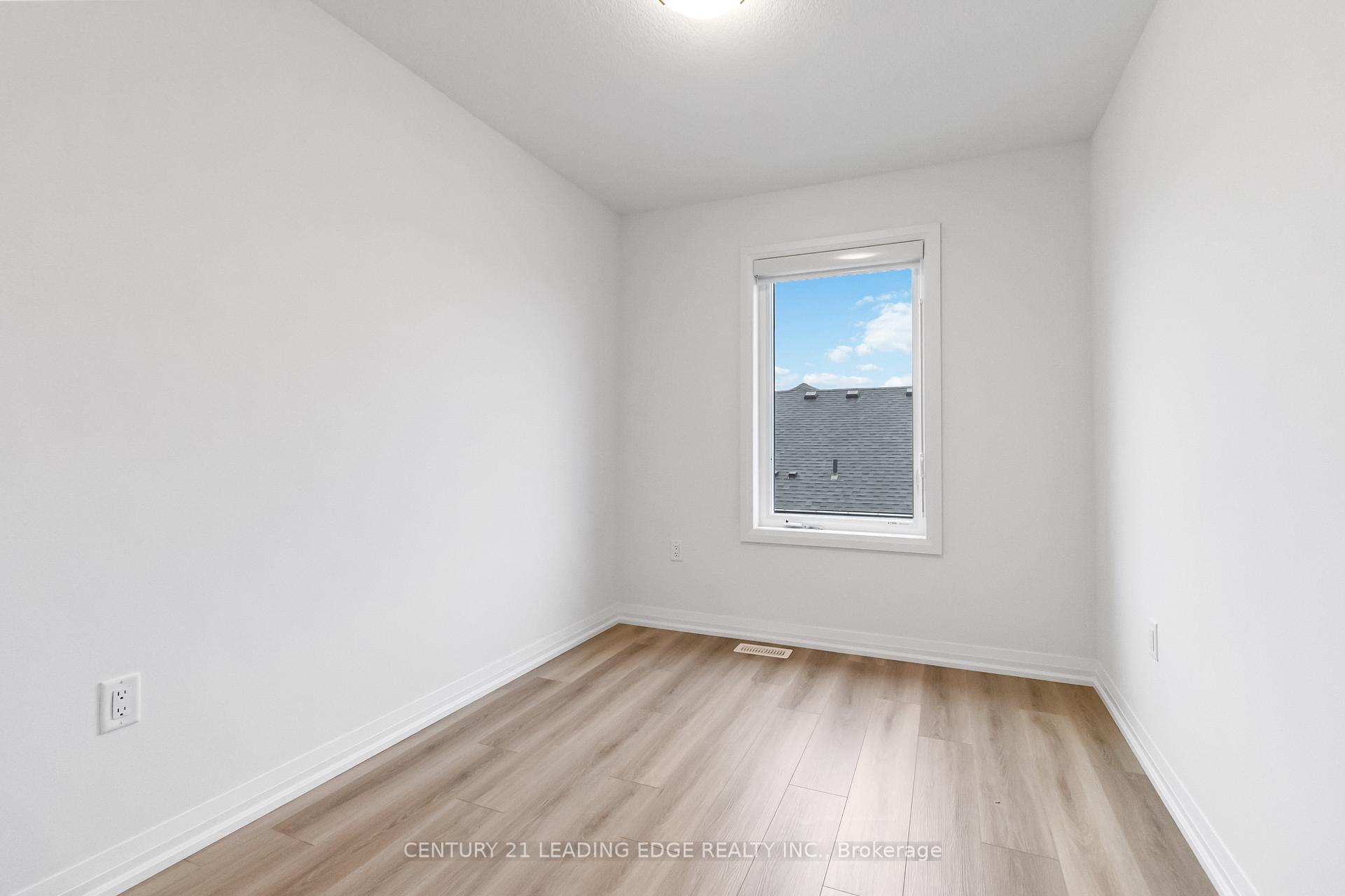 Photo 16 of Unit 43, 55 Tom Brown Drive, Brant, Paris — HOMEH