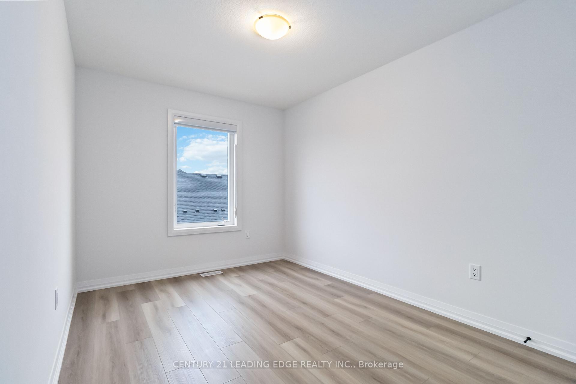 Photo 30 of Unit 43, 55 Tom Brown Drive, Brant, Paris — HOMEH