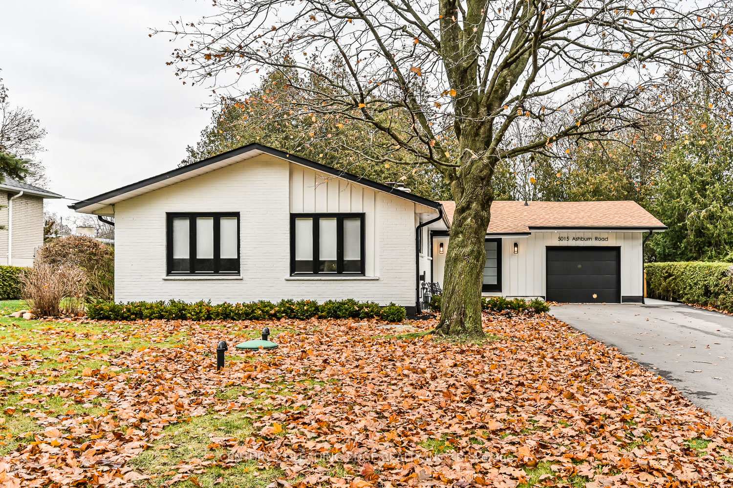 Photo 1 of 5015 Ashburn Road, Whitby, Taunton North — HOMEH