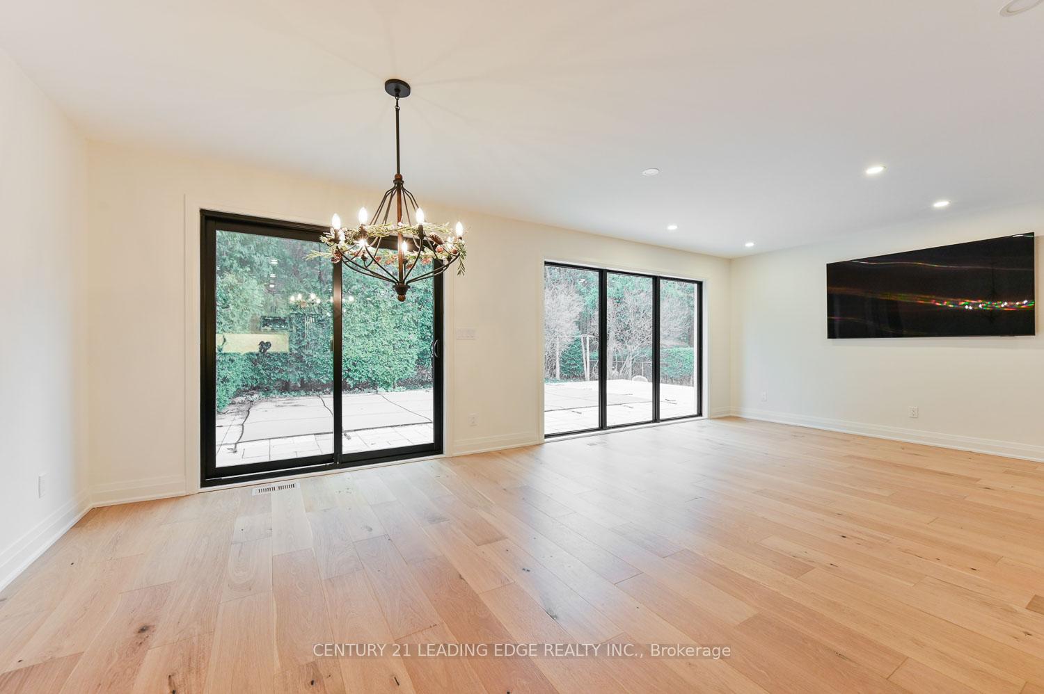 Photo 14 of 5015 Ashburn Road, Whitby, Taunton North — HOMEH