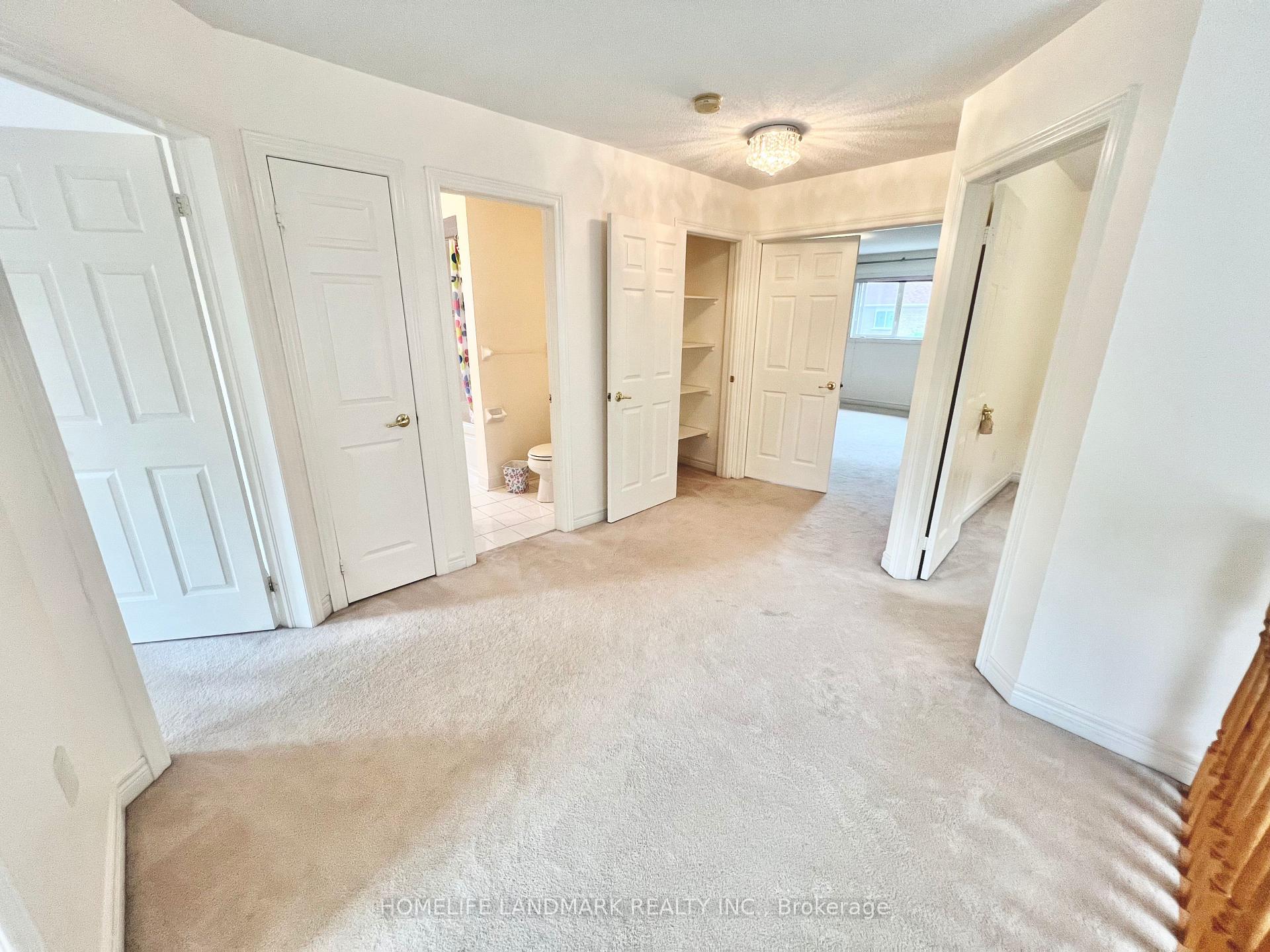 Photo 6 of 37 Westchester Crescent, Markham, Berczy — HOMEH