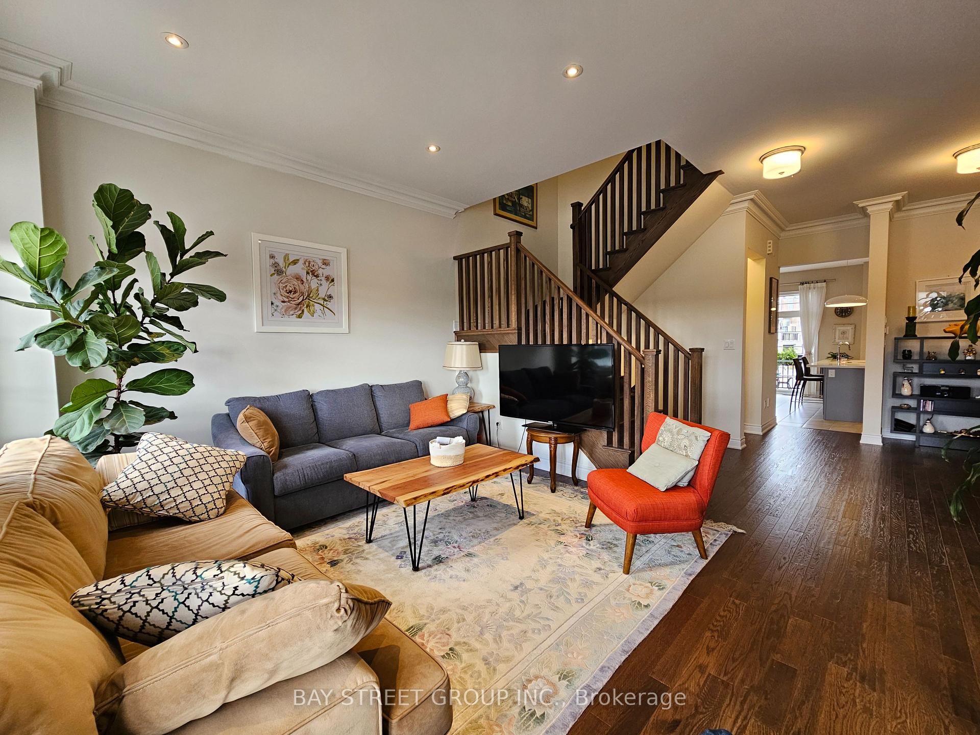 Photo 18 of 57 Yorkton Boulevard, Markham, Angus Glen — HOMEH