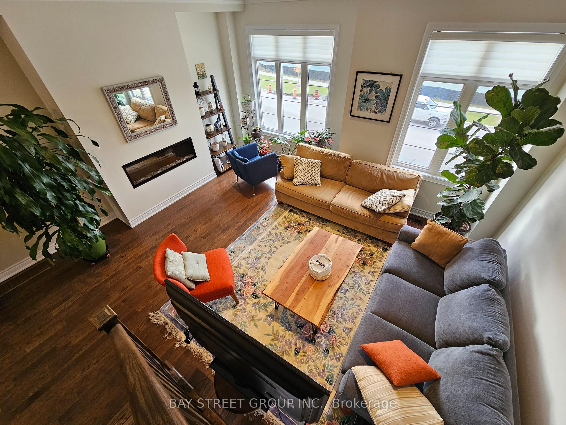 Photo 15 of 57 Yorkton Boulevard, Markham, Angus Glen — HOMEH