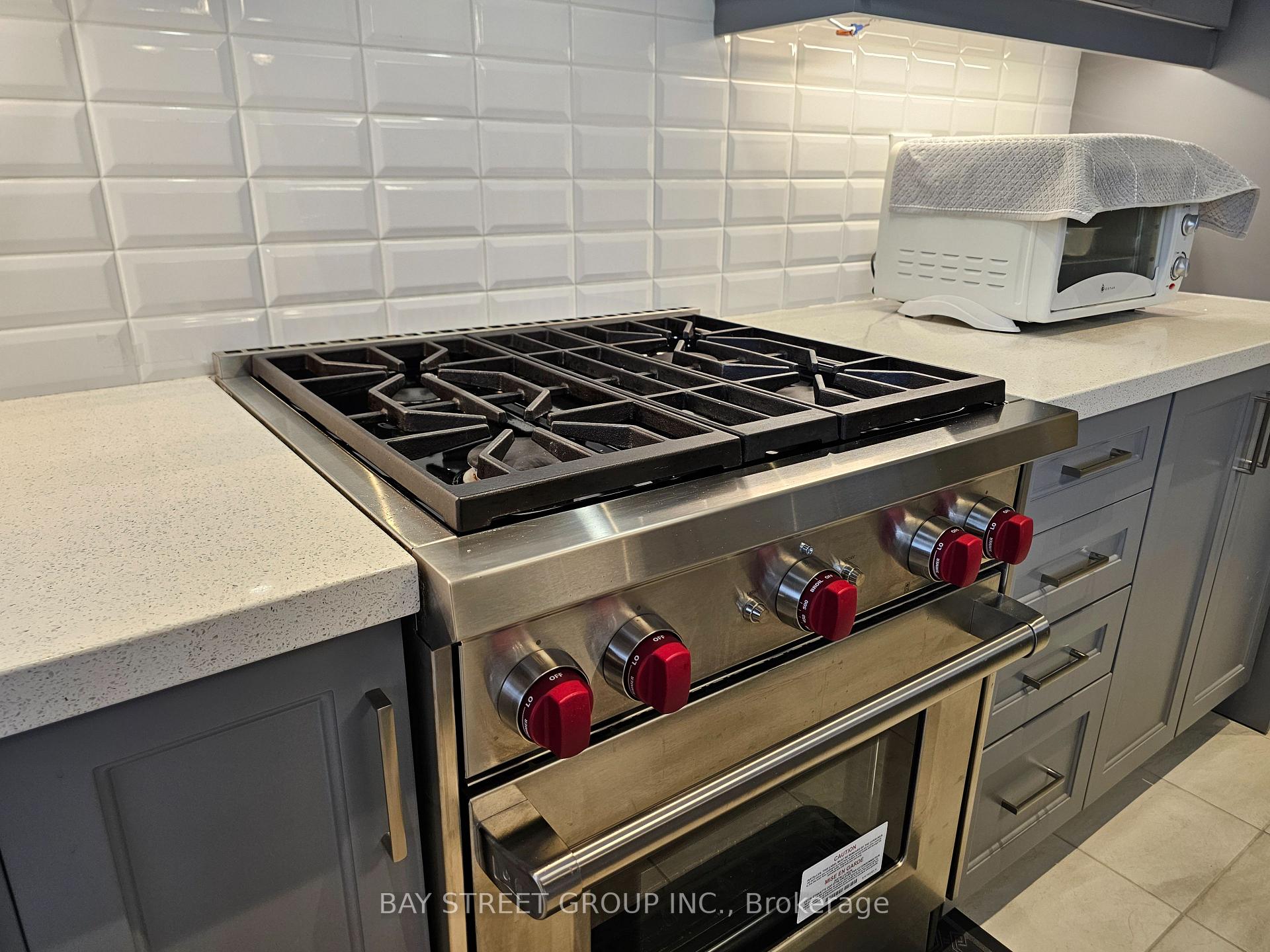 Photo 21 of 57 Yorkton Boulevard, Markham, Angus Glen — HOMEH