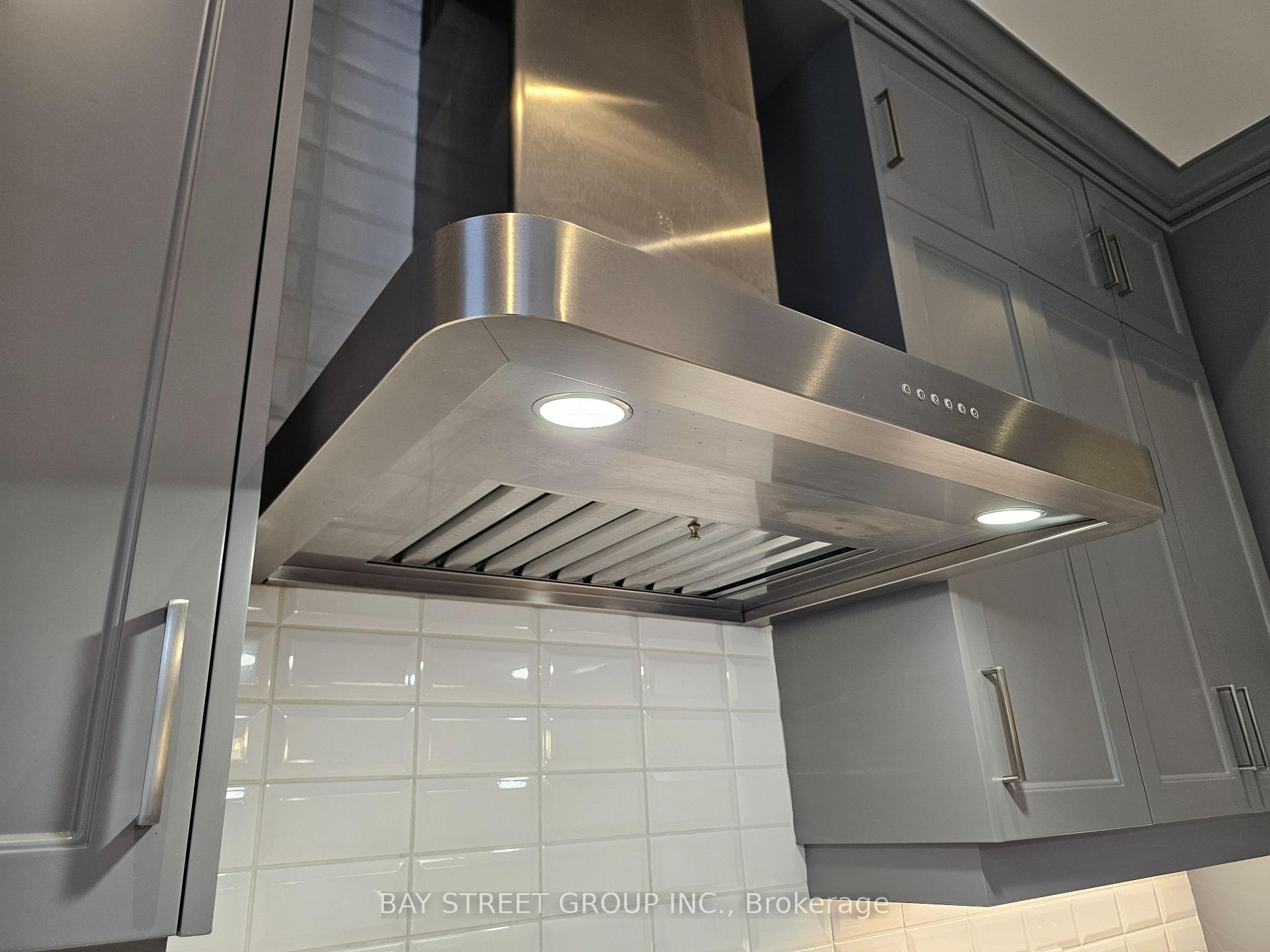 Photo 8 of 57 Yorkton Boulevard, Markham, Angus Glen — HOMEH