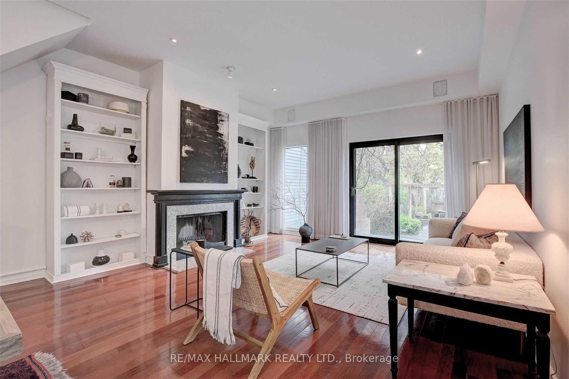 Photo 6 of 9 Harcourt Avenue, Toronto, North Riverdale — HOMEH