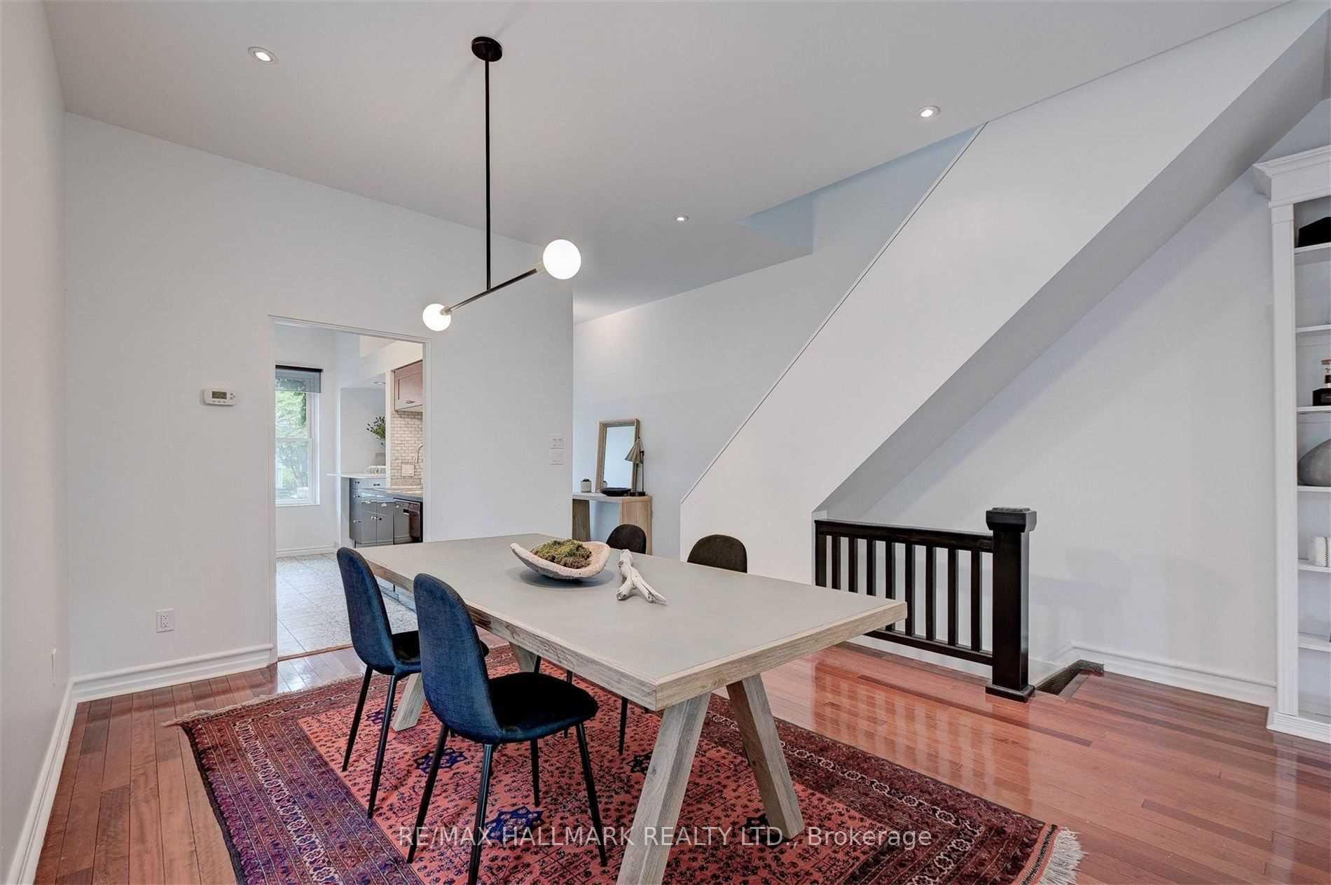 Photo 9 of 9 Harcourt Avenue, Toronto, North Riverdale — HOMEH