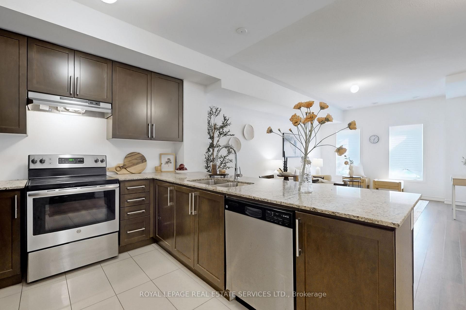 Photo 9 of Unit 6, 1050 Elton Way, Whitby, Pringle Creek — HOMEH