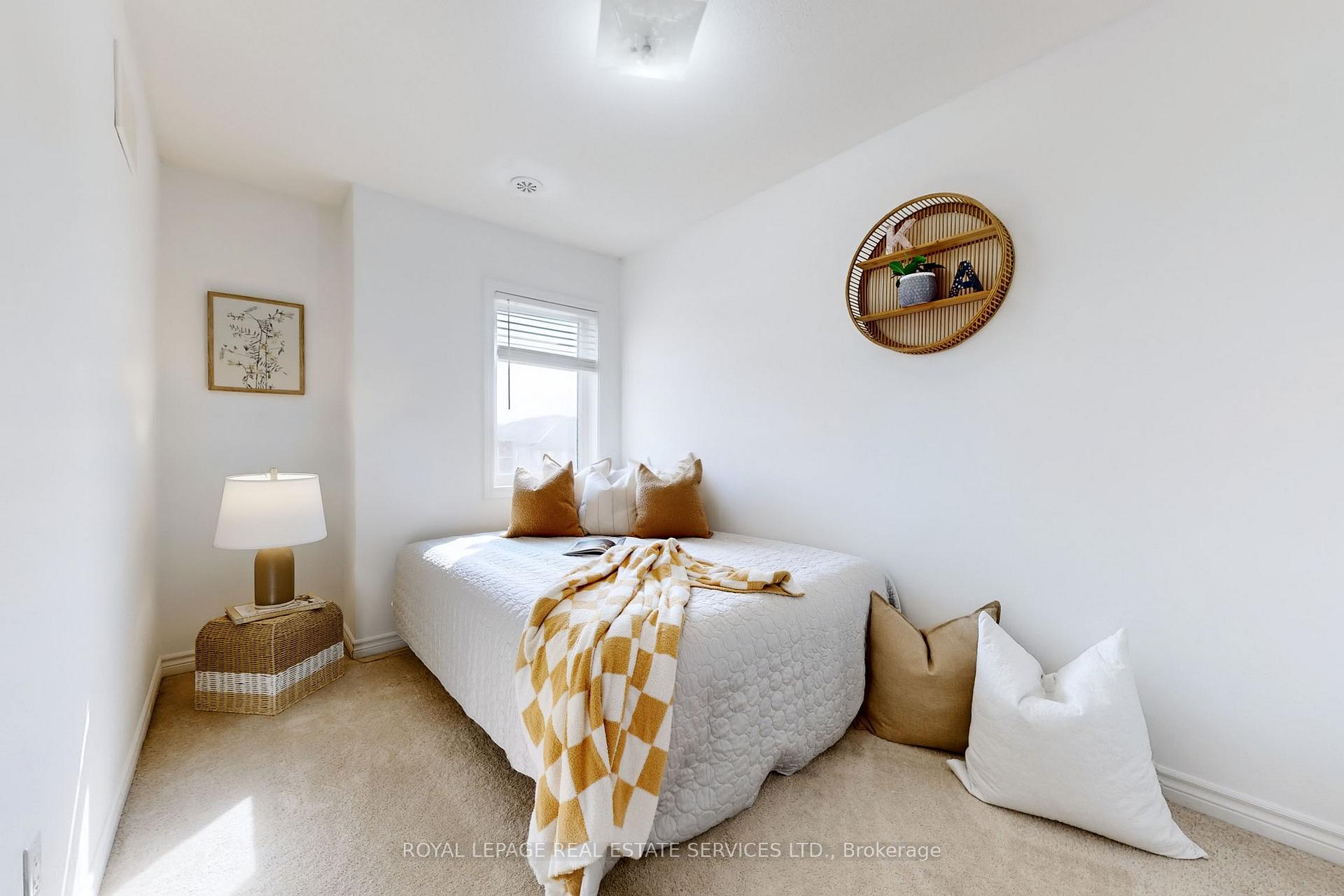 Photo 25 of Unit 6, 1050 Elton Way, Whitby, Pringle Creek — HOMEH