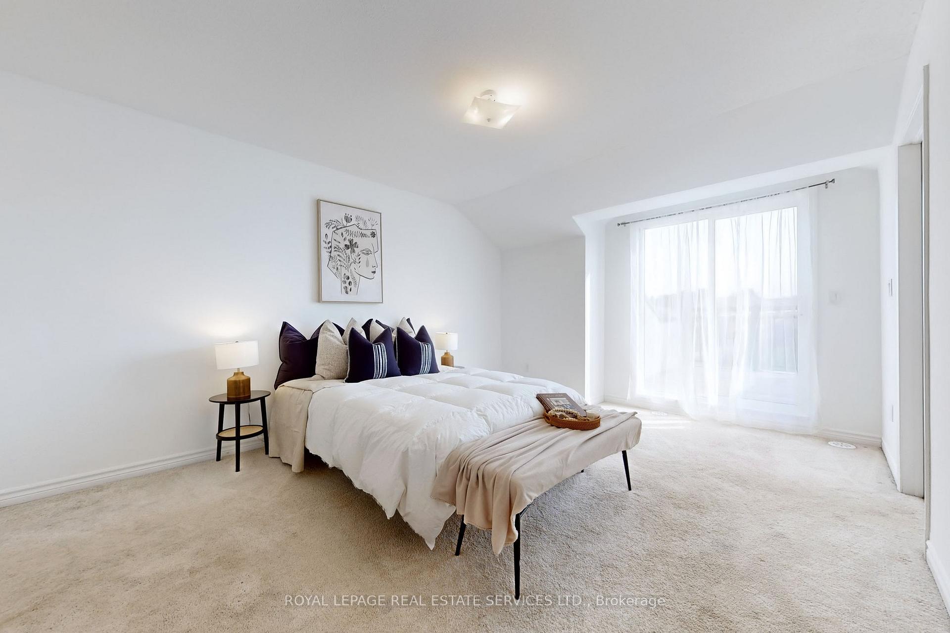 Photo 23 of Unit 6, 1050 Elton Way, Whitby, Pringle Creek — HOMEH