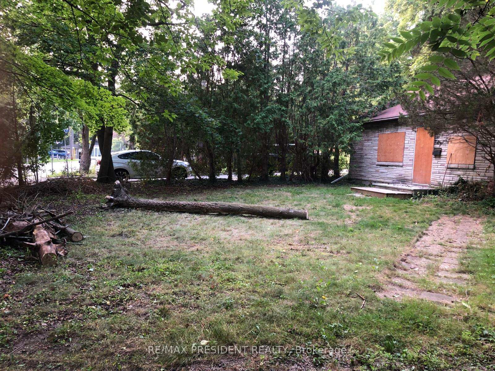 Photo 2 of 267 Arthur Street N, Guelph, General Hospital — HOMEH