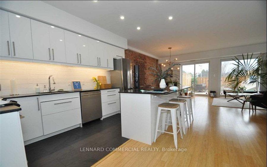 Photo 3 of Unit 3, 280 College Street, Toronto, University — HOMEH