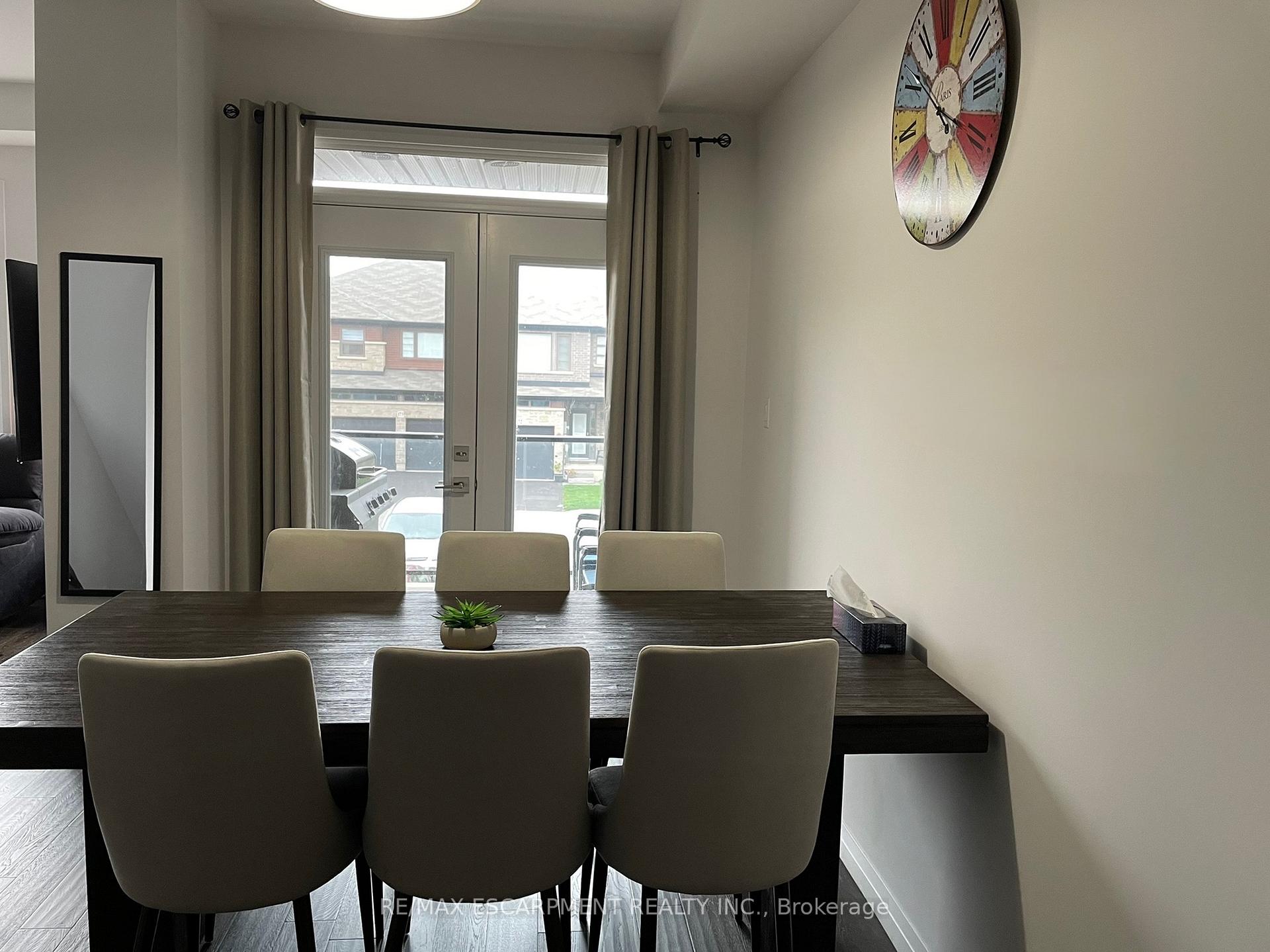 Photo 4 of Unit 157, 30 Times Square Boulevard, Hamilton, Stoney Creek Mountain — HOMEH