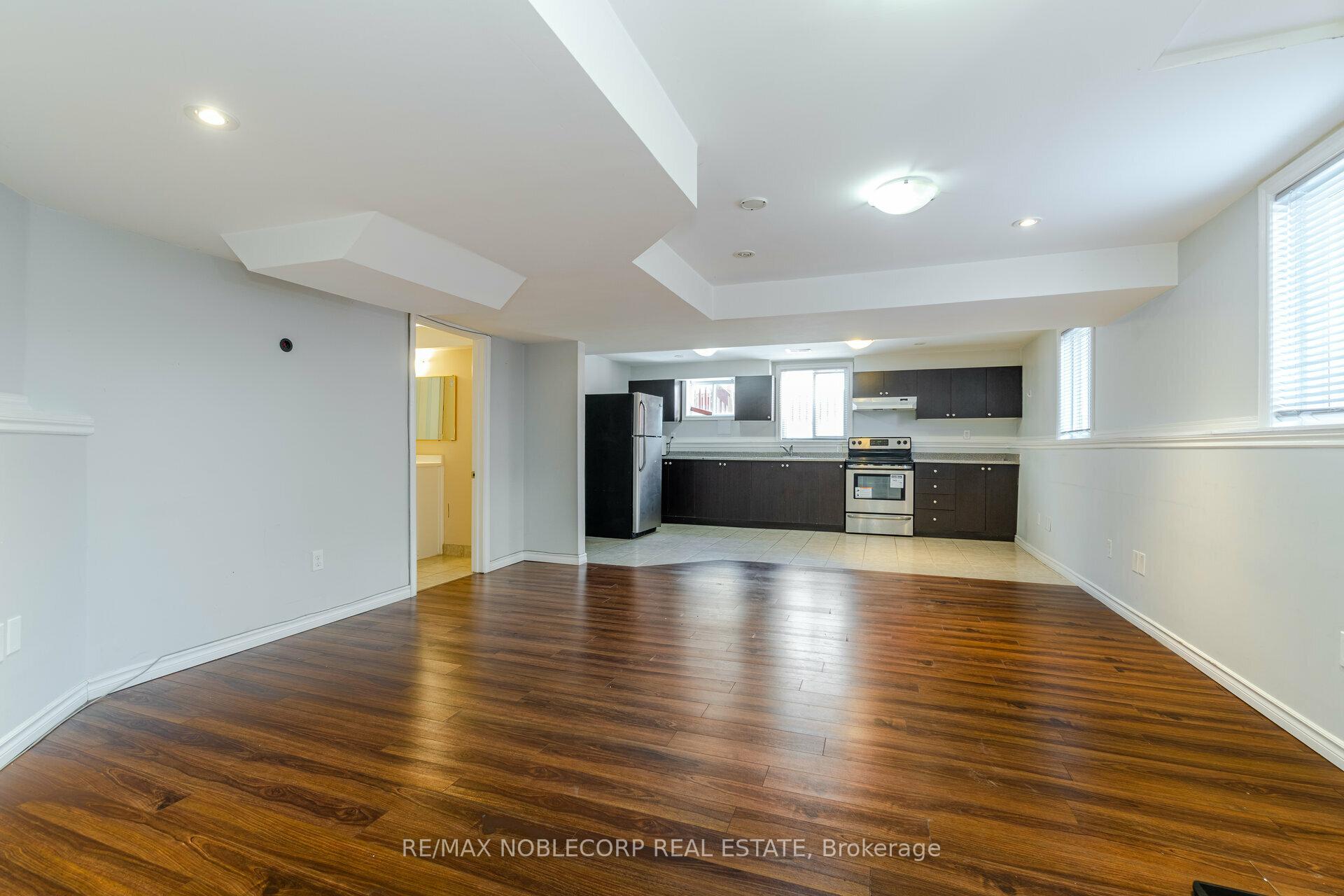 Photo 6 of 16 Ocean Ridge (Lower) Drive, Brampton, Sandringham-Wellington — HOMEH