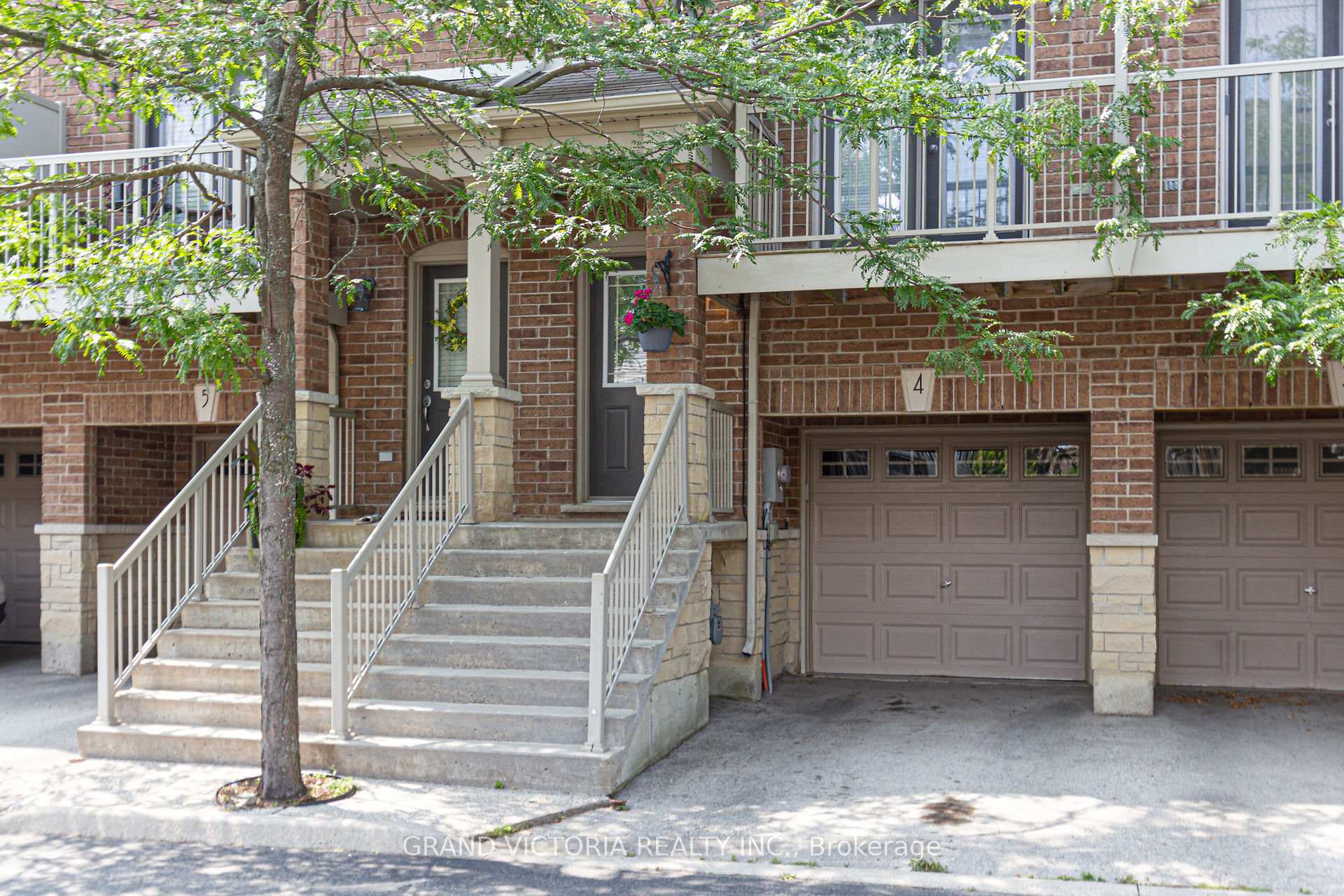 Photo 4 of Unit 4, 25 Viking Drive, Hamilton, Binbrook — HOMEH