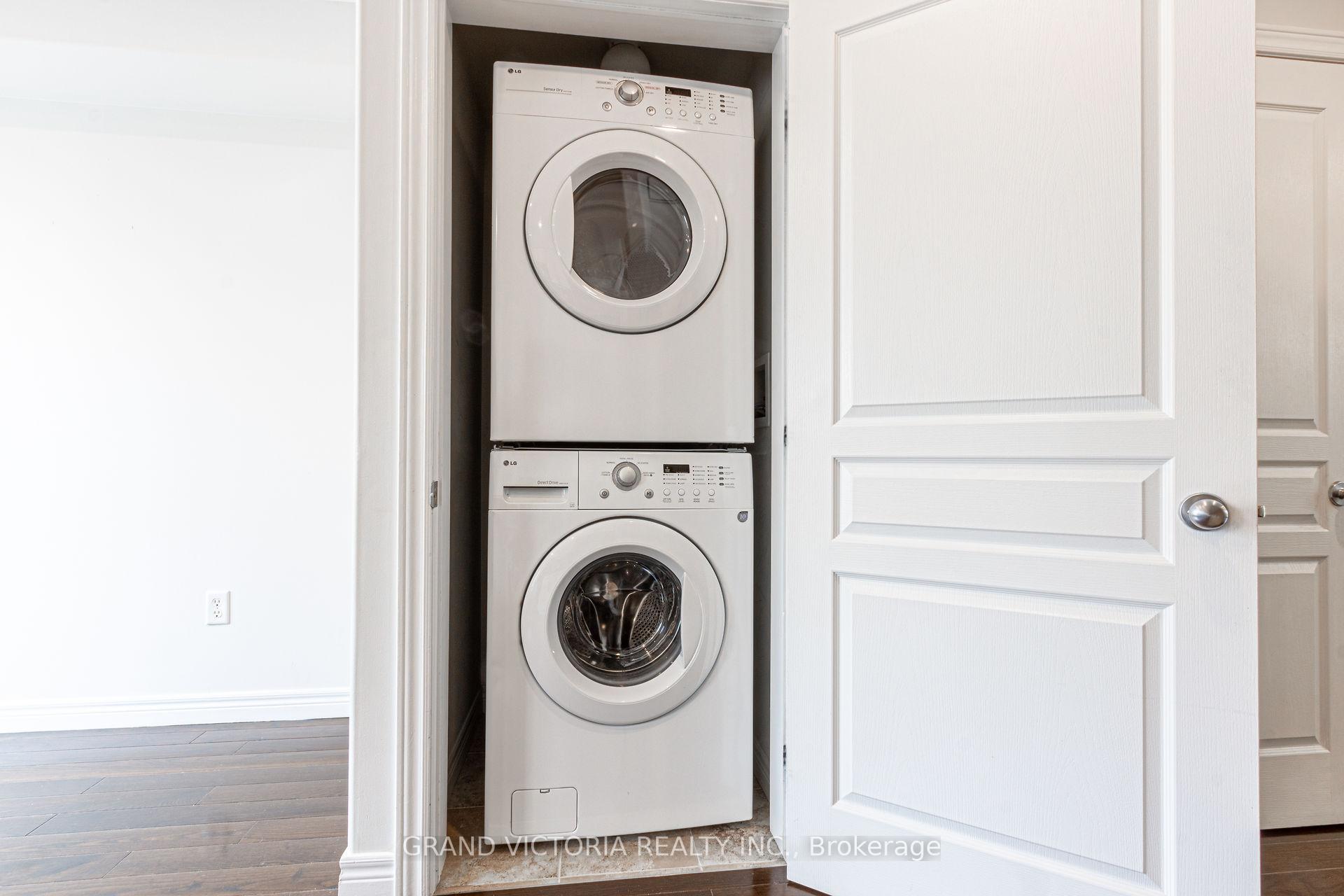 Photo 20 of Unit 4, 25 Viking Drive, Hamilton, Binbrook — HOMEH