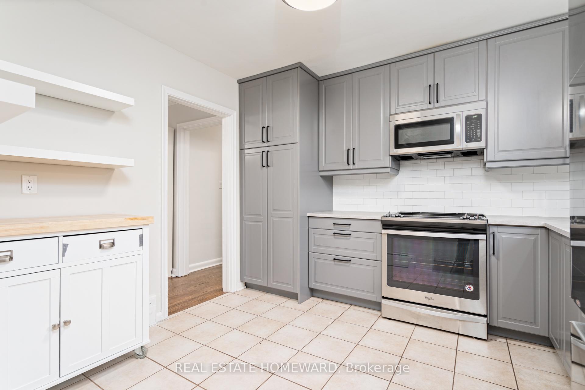 Photo 13 of Unit second, 19 Maclean Avenue, Toronto, The Beaches — HOMEH