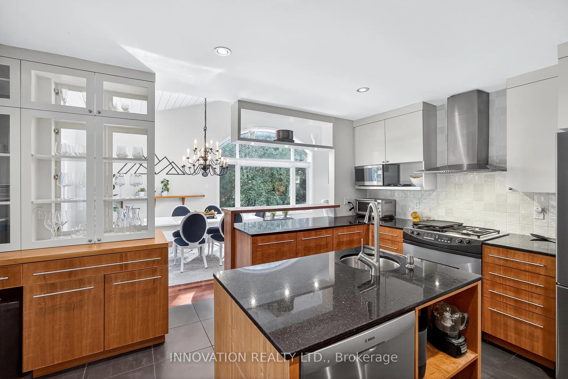 Photo 16 of 5609 South River Drive, Ottawa, Manotick Long Island & Nicholls Island — HOMEH