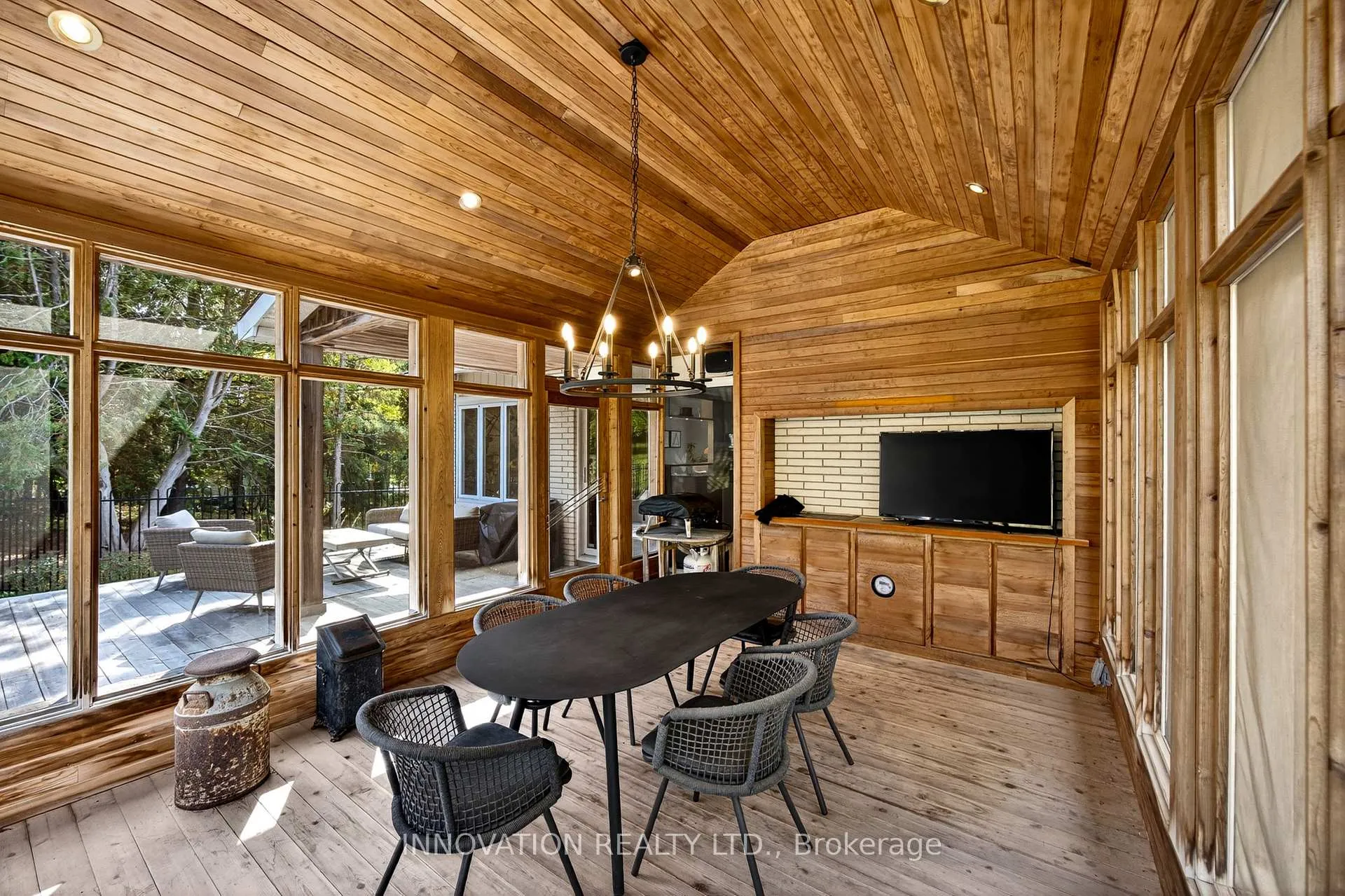 Photo 38 of 5609 South River Drive, Ottawa, Manotick Long Island & Nicholls Island — HOMEH