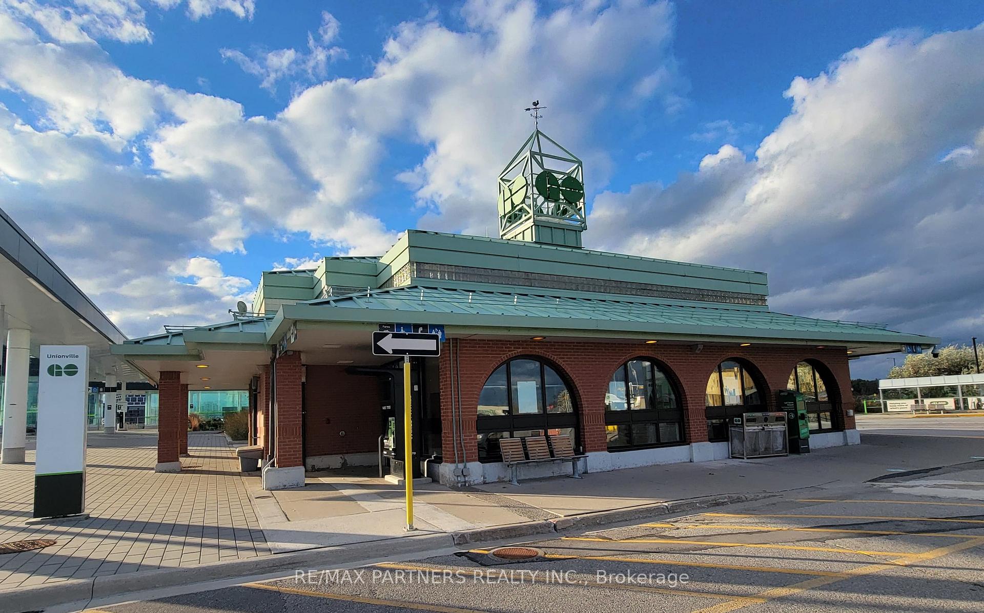 Photo 24 of 57 South Unionville Avenue, Markham, Village Green-South Unionville — HOMEH
