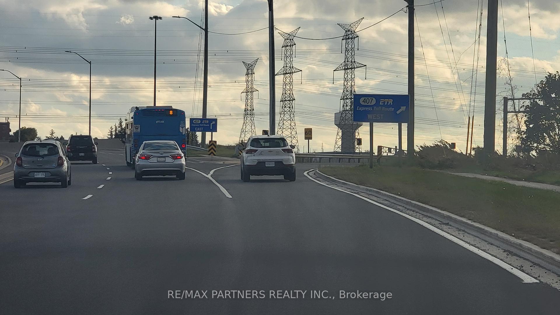 Photo 25 of 57 South Unionville Avenue, Markham, Village Green-South Unionville — HOMEH