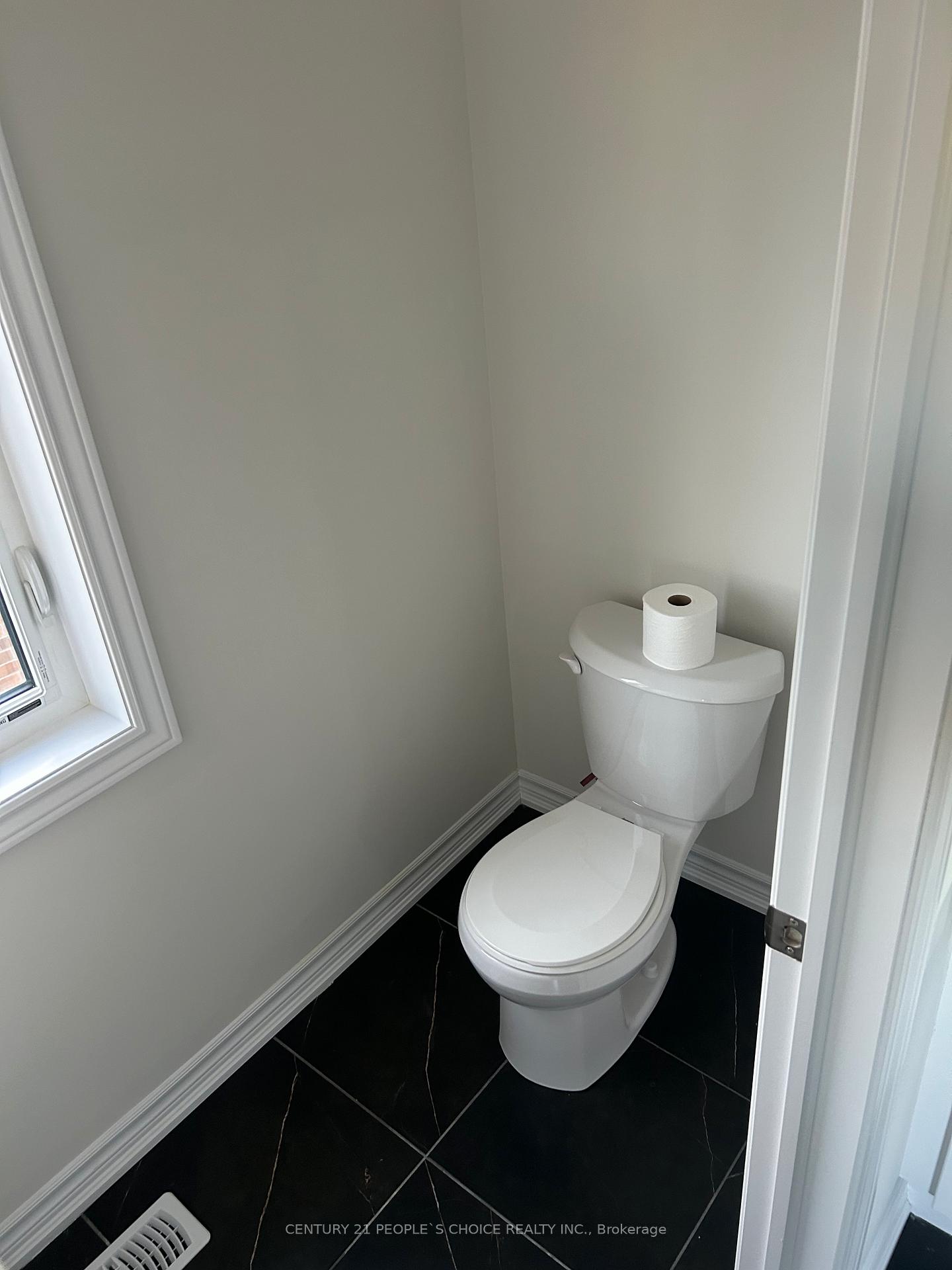 Photo 16 of 28 Mears Road, Brant, Paris — HOMEH