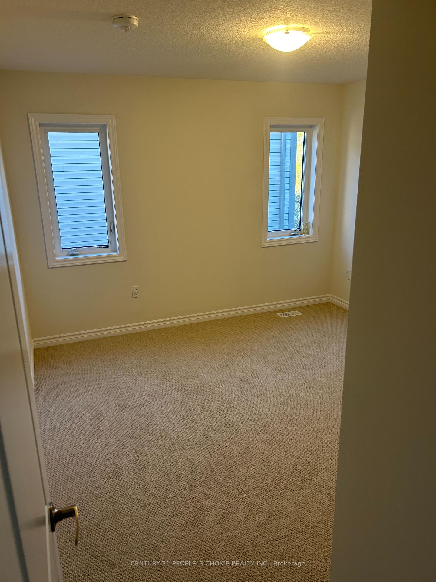 Photo 15 of 28 Mears Road, Brant, Paris — HOMEH